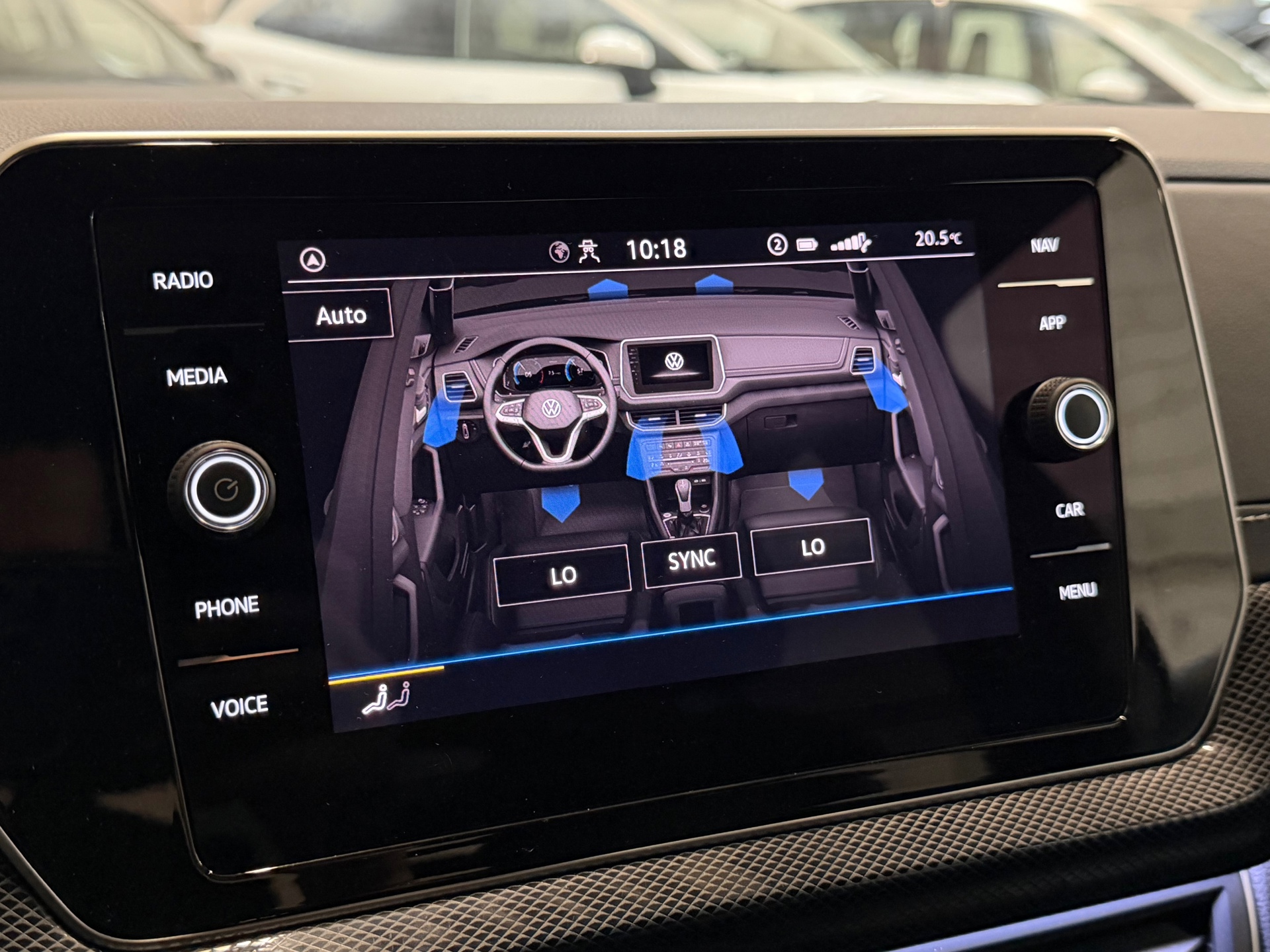 Foto van Volkswagen T-cross