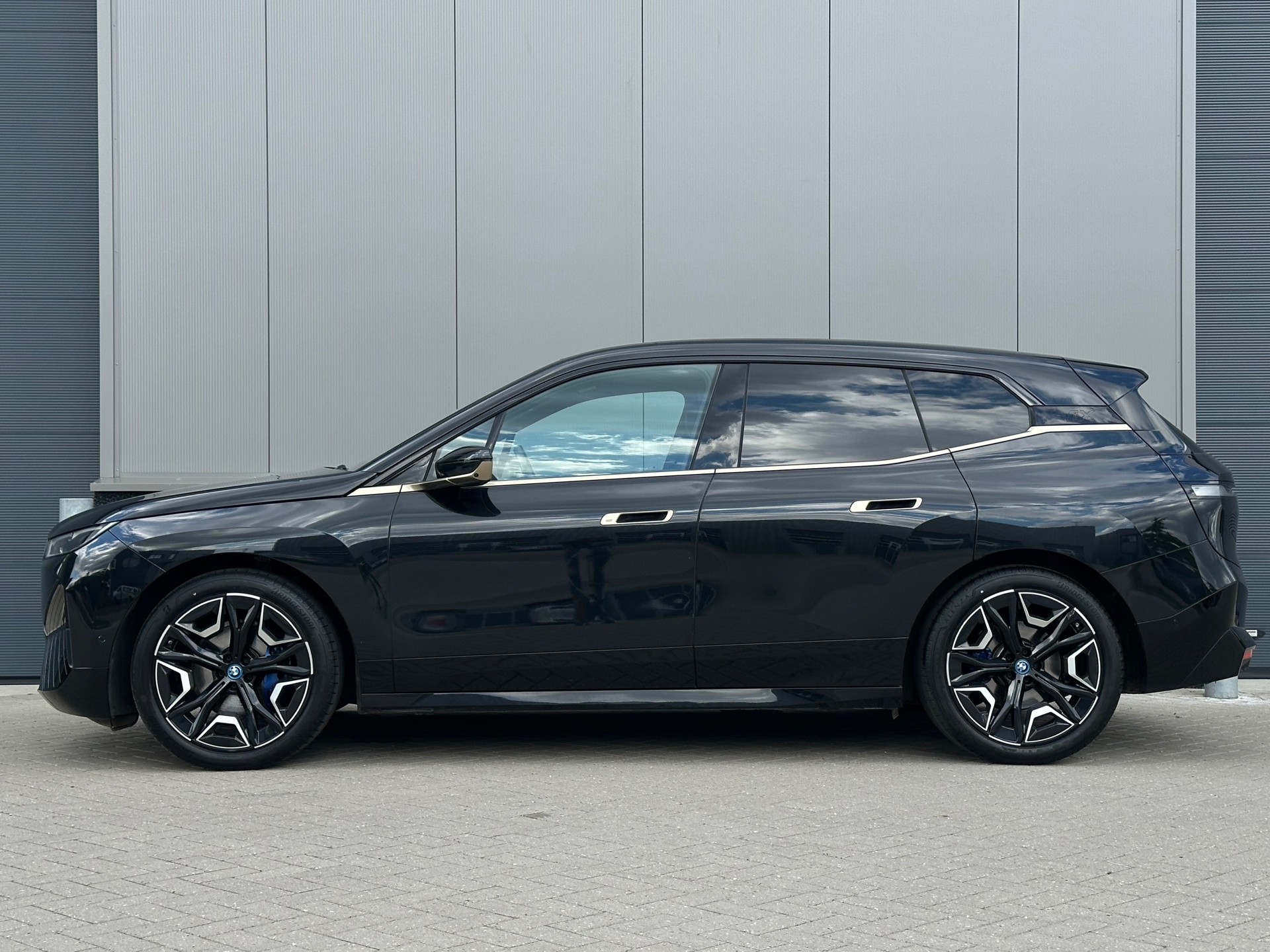 Foto van BMW Ix Xdrive40
