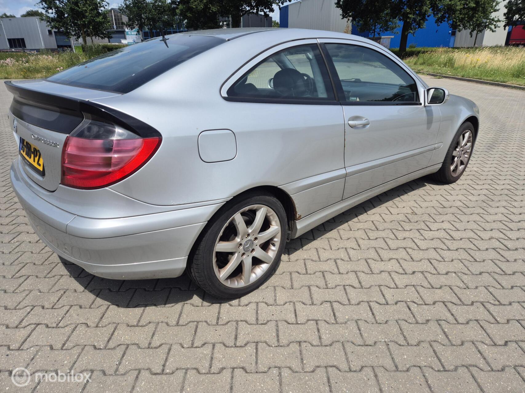 Foto van Mercedes-Benz C 200 Kompressor