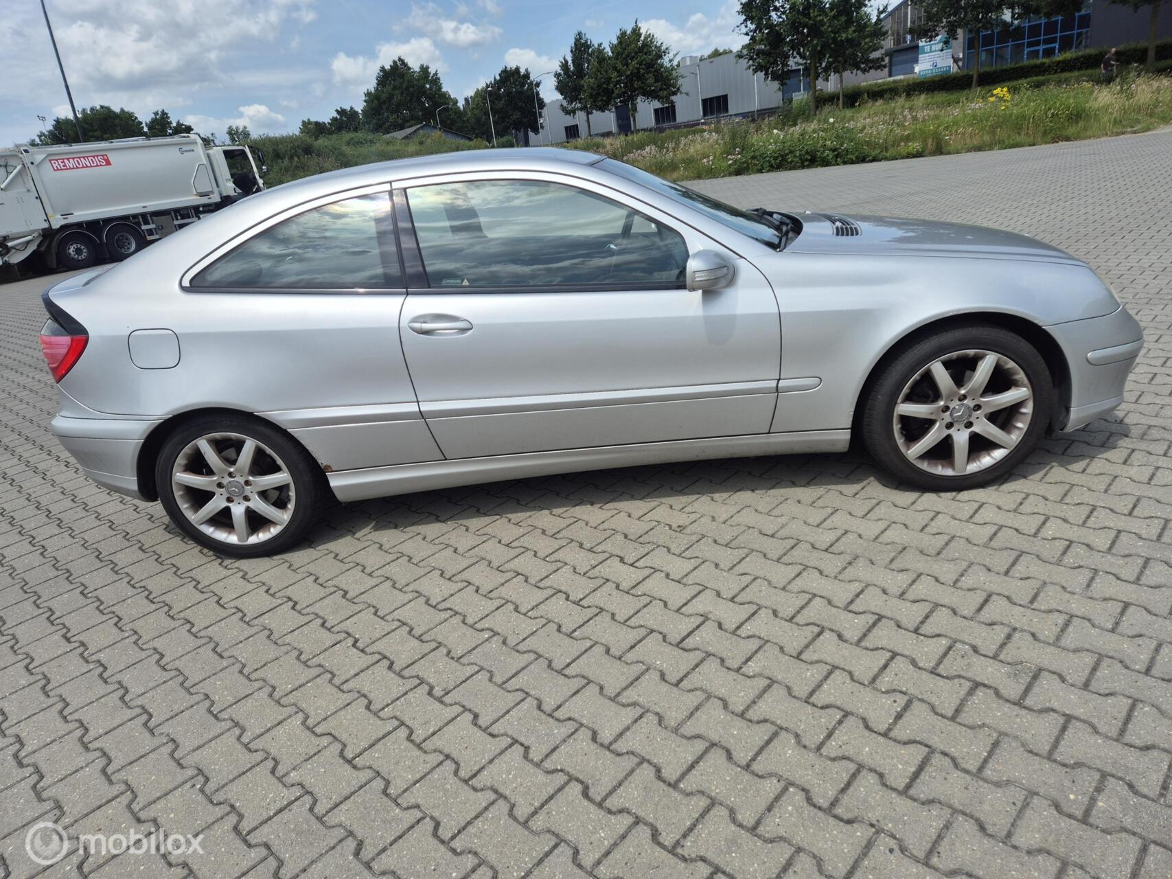 Foto van Mercedes-Benz C 200 Kompressor