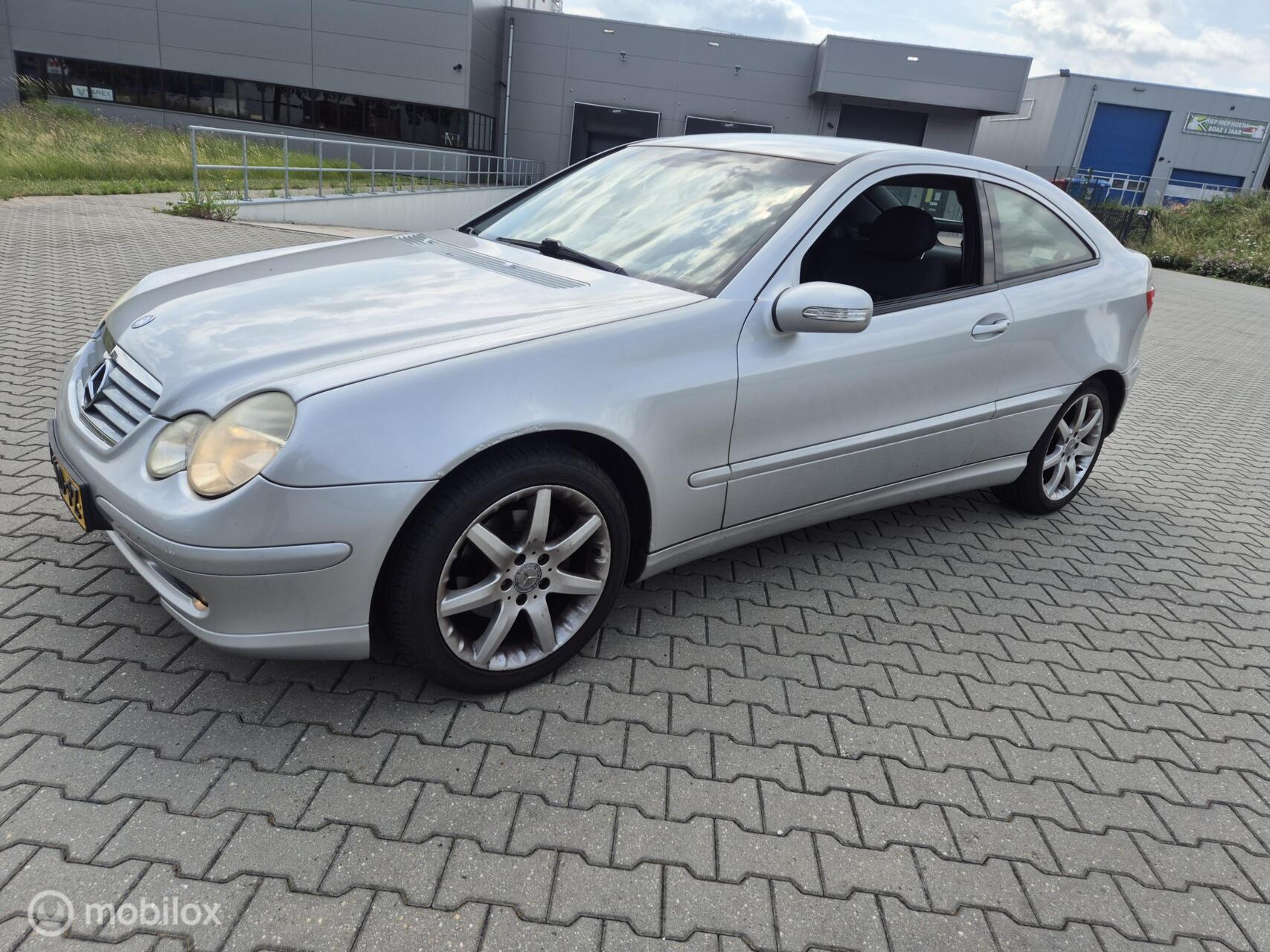 Foto van Mercedes-Benz C 200 Kompressor
