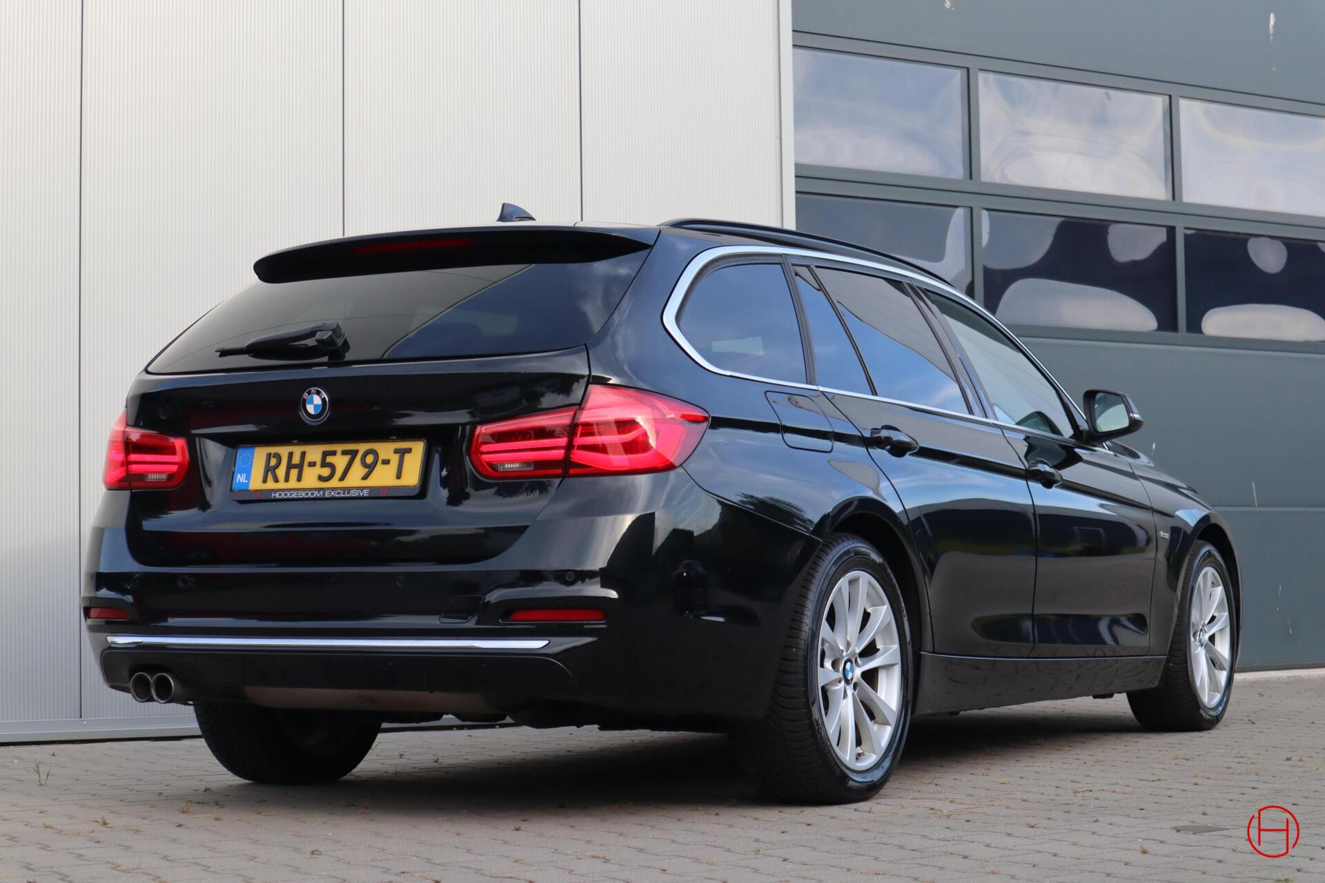 Foto van BMW 320i