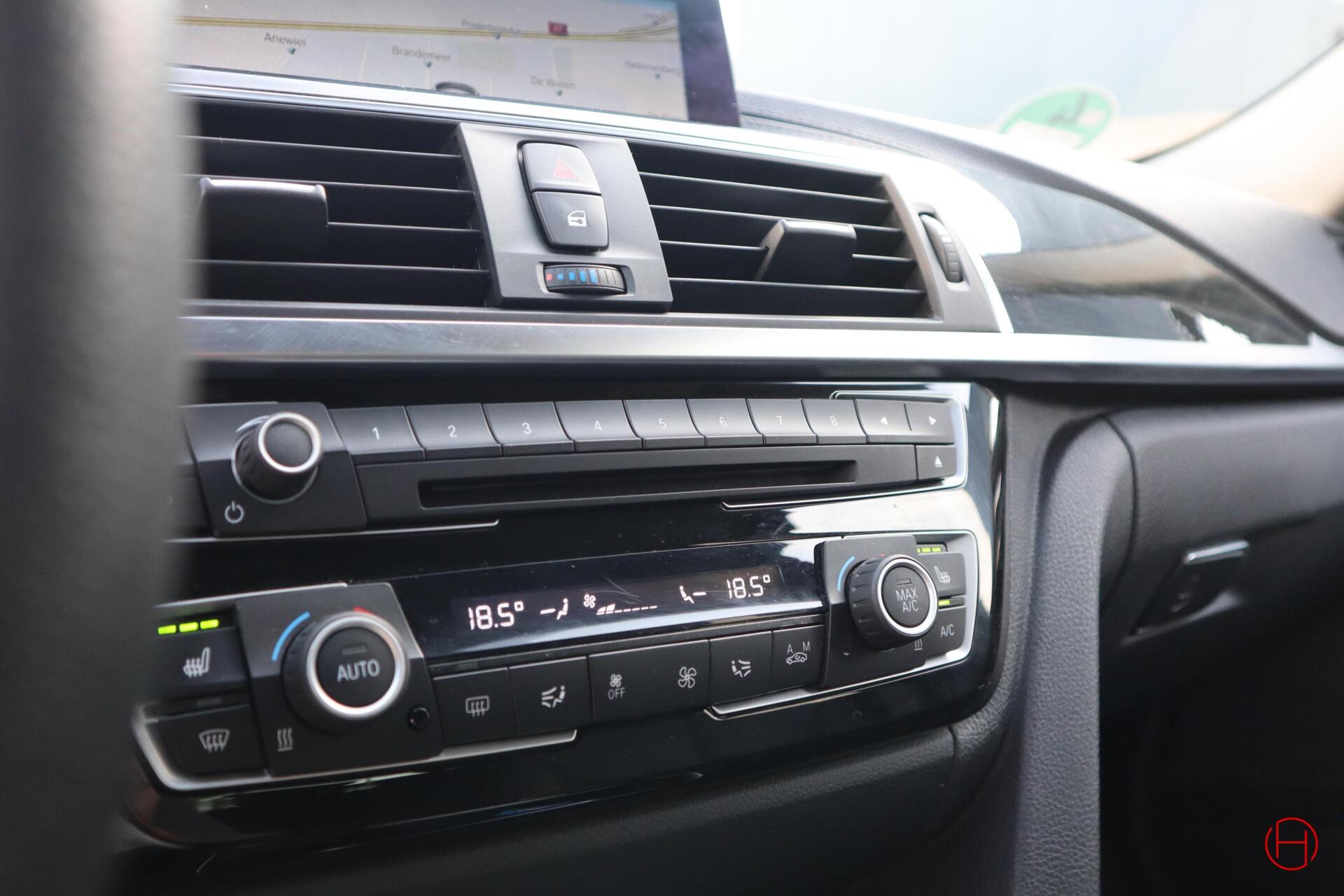 Foto van BMW 320i