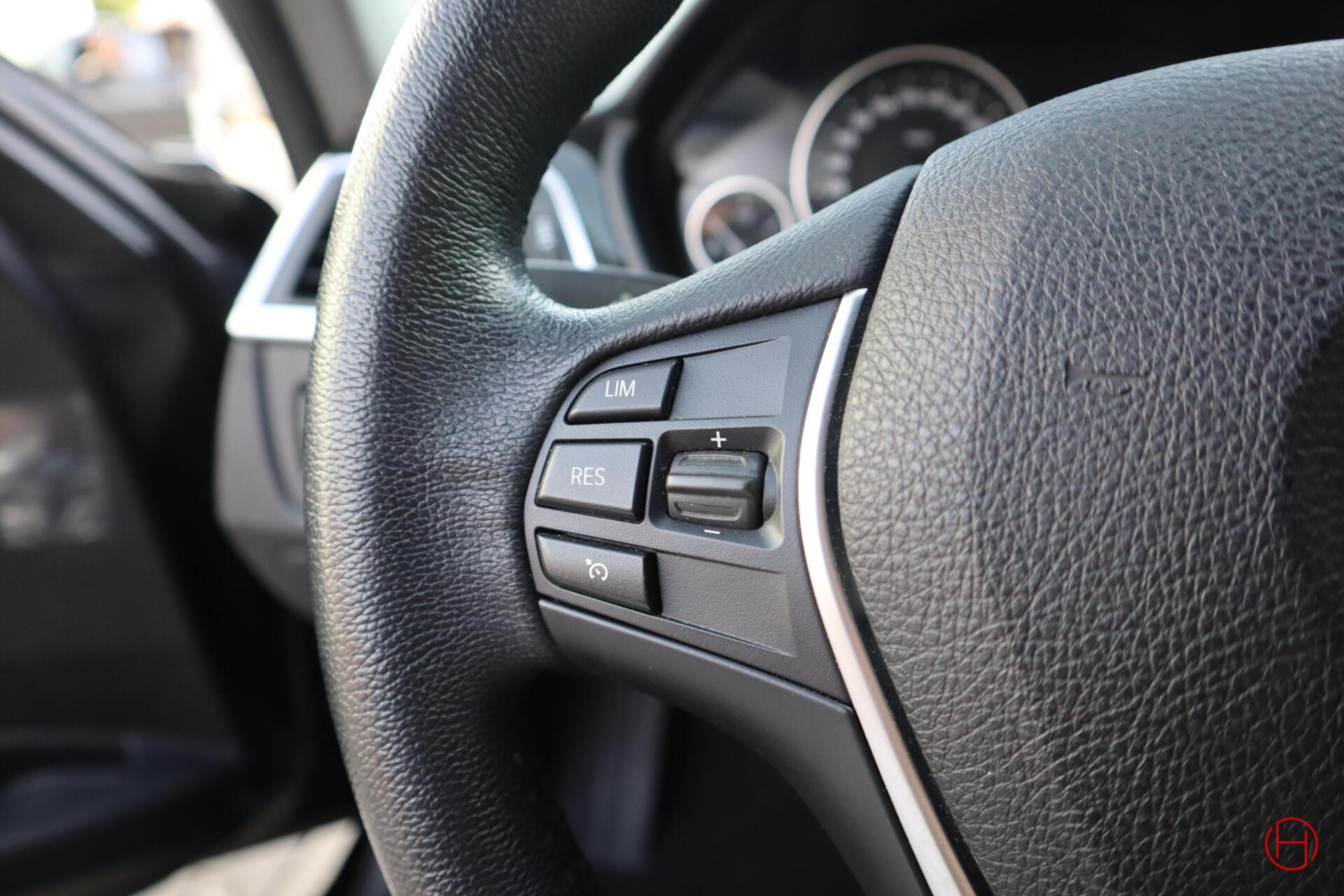 Foto van BMW 320i