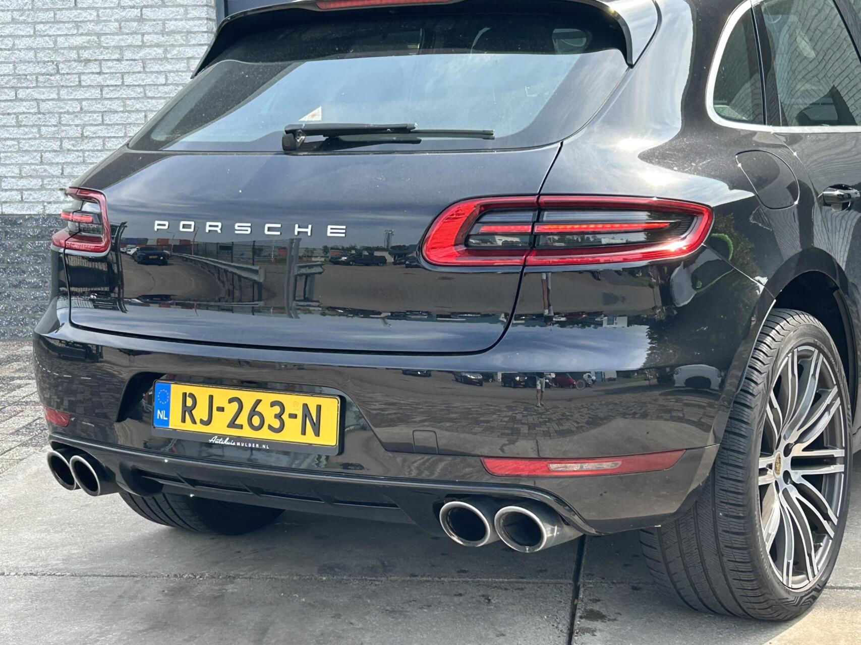 Foto van Porsche Macan S Diesel