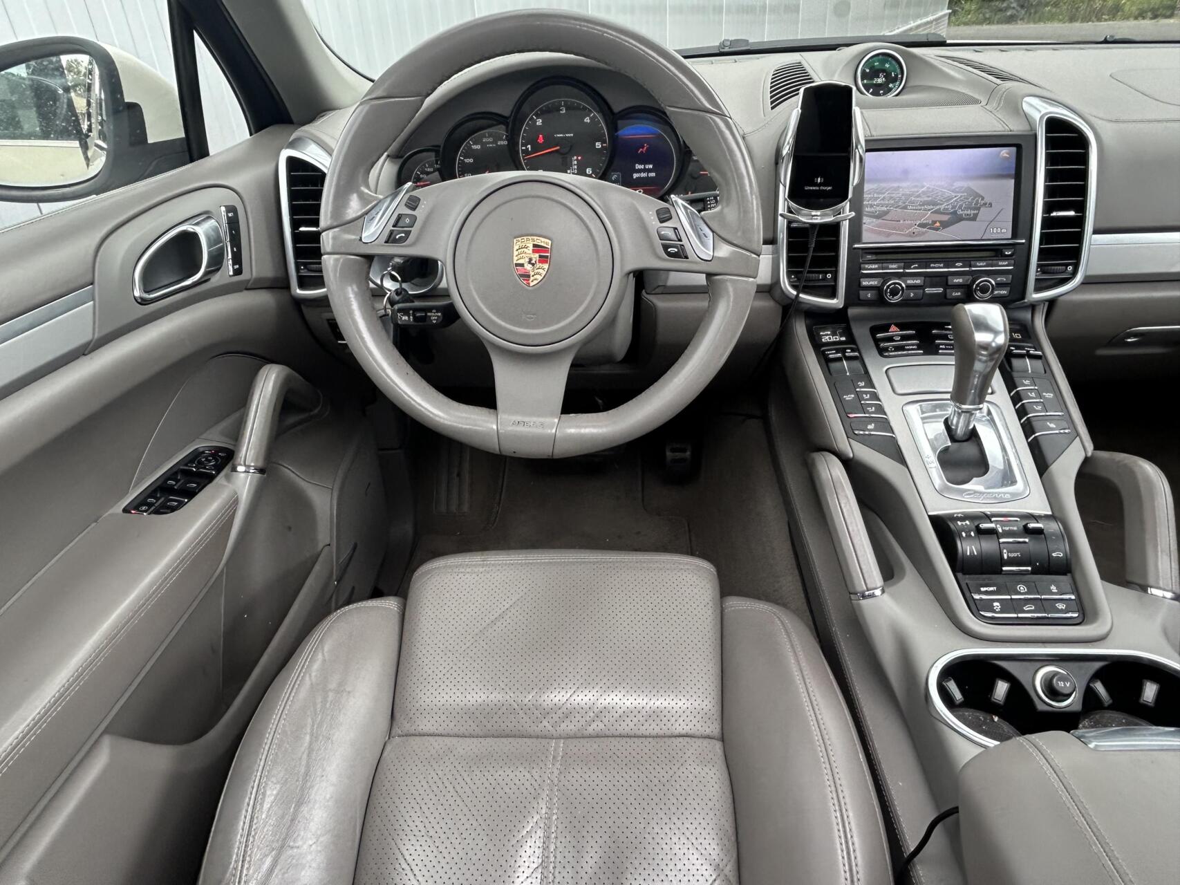 Foto van Porsche Cayenne Diesel