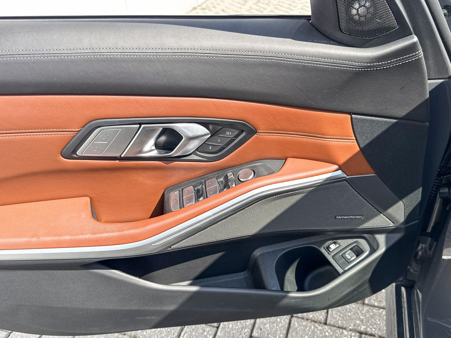 Foto van BMW 330e