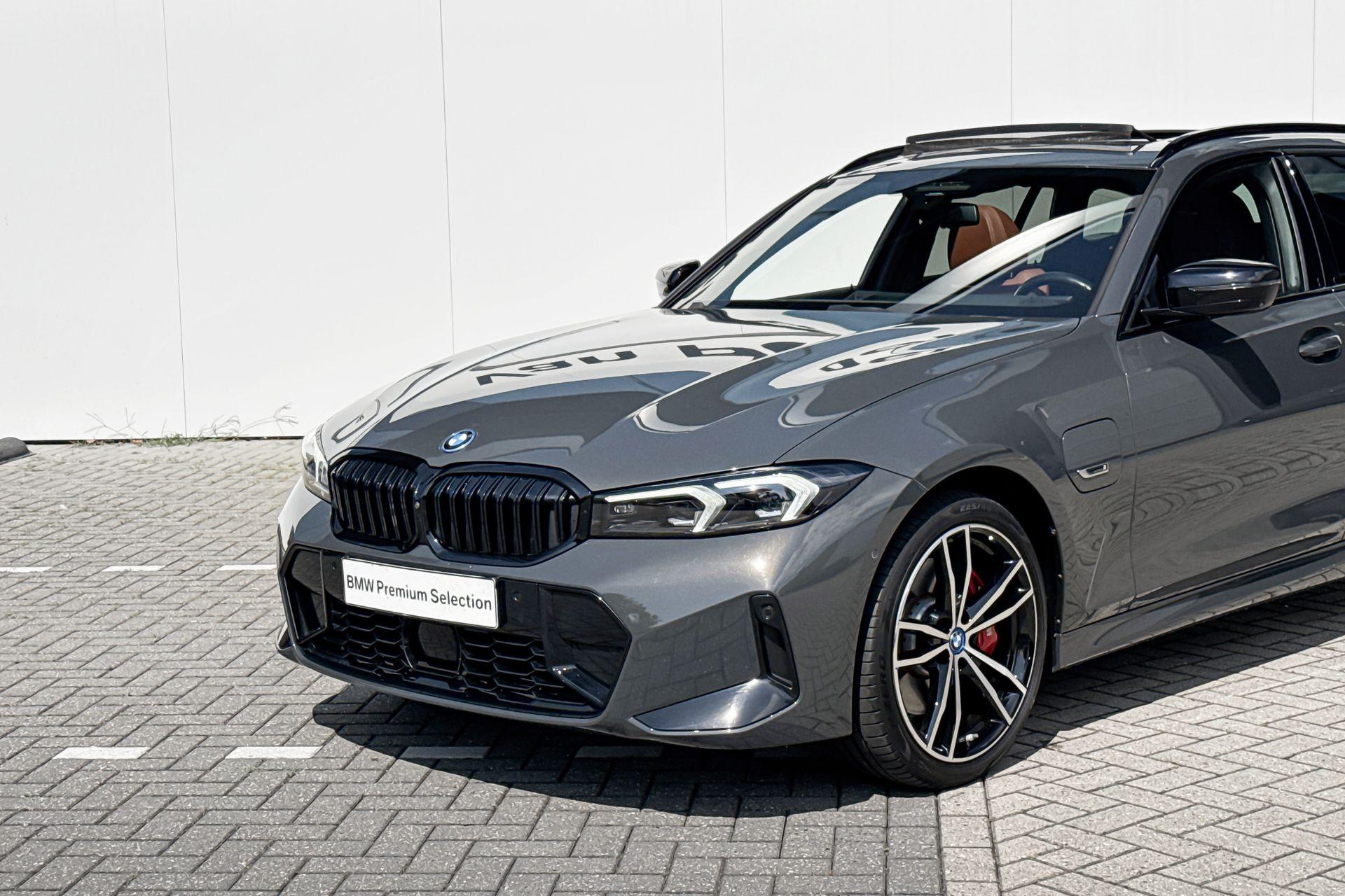 Foto van BMW 330e