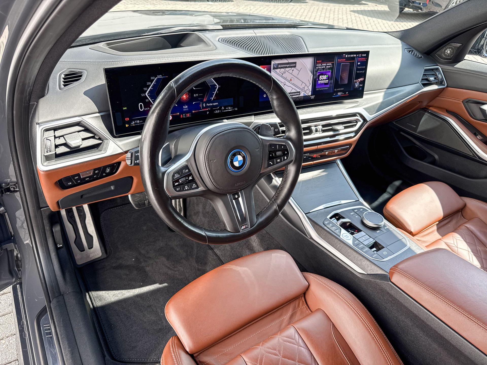 Foto van BMW 330e