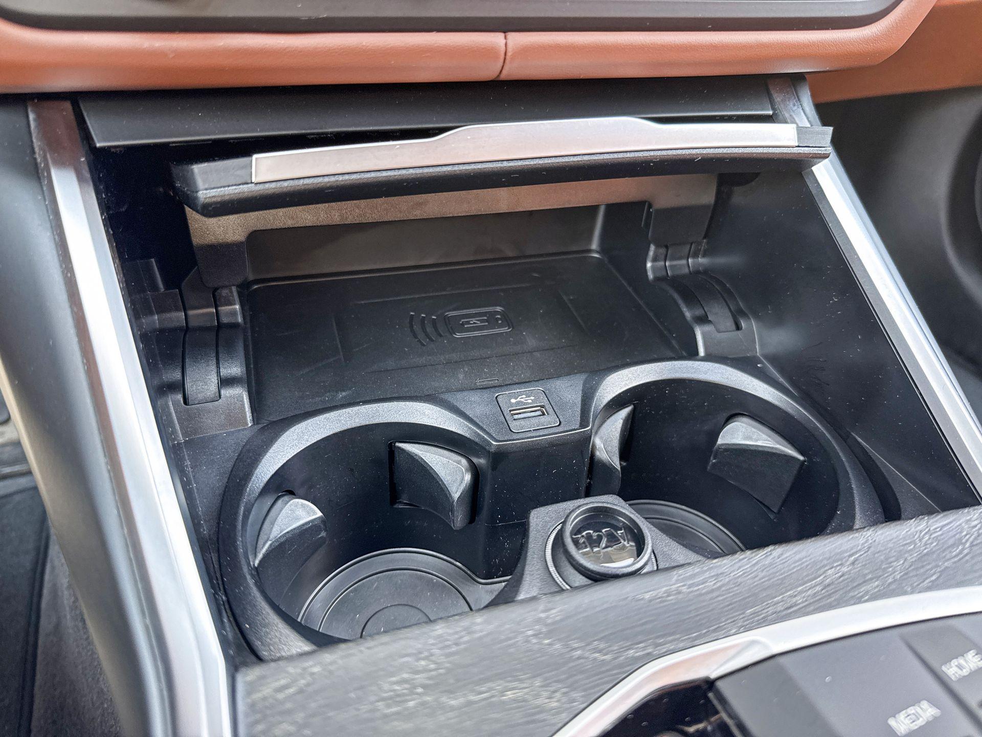 Foto van BMW 330e
