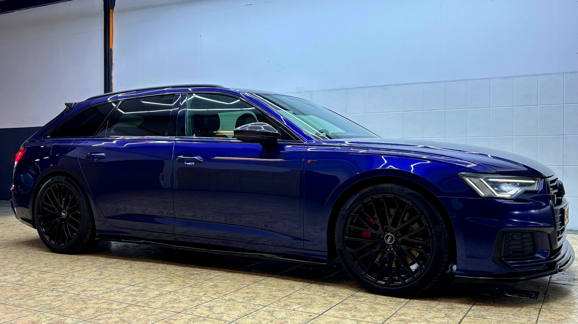 Foto van Audi A6 Avant 55 TFSI E
