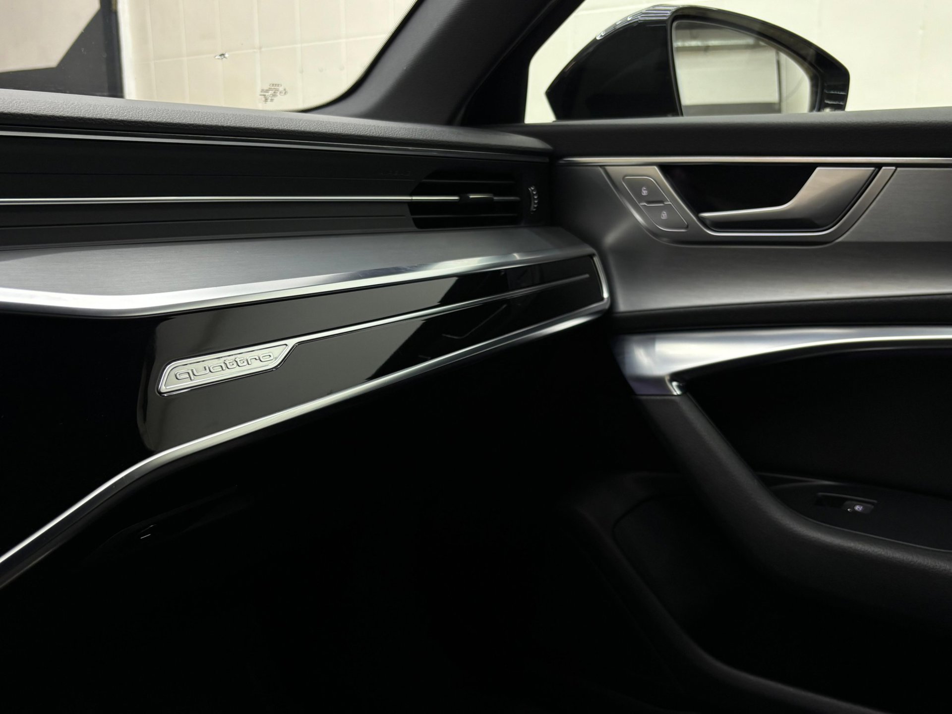 Foto van Audi A6 Avant 55 TFSI E