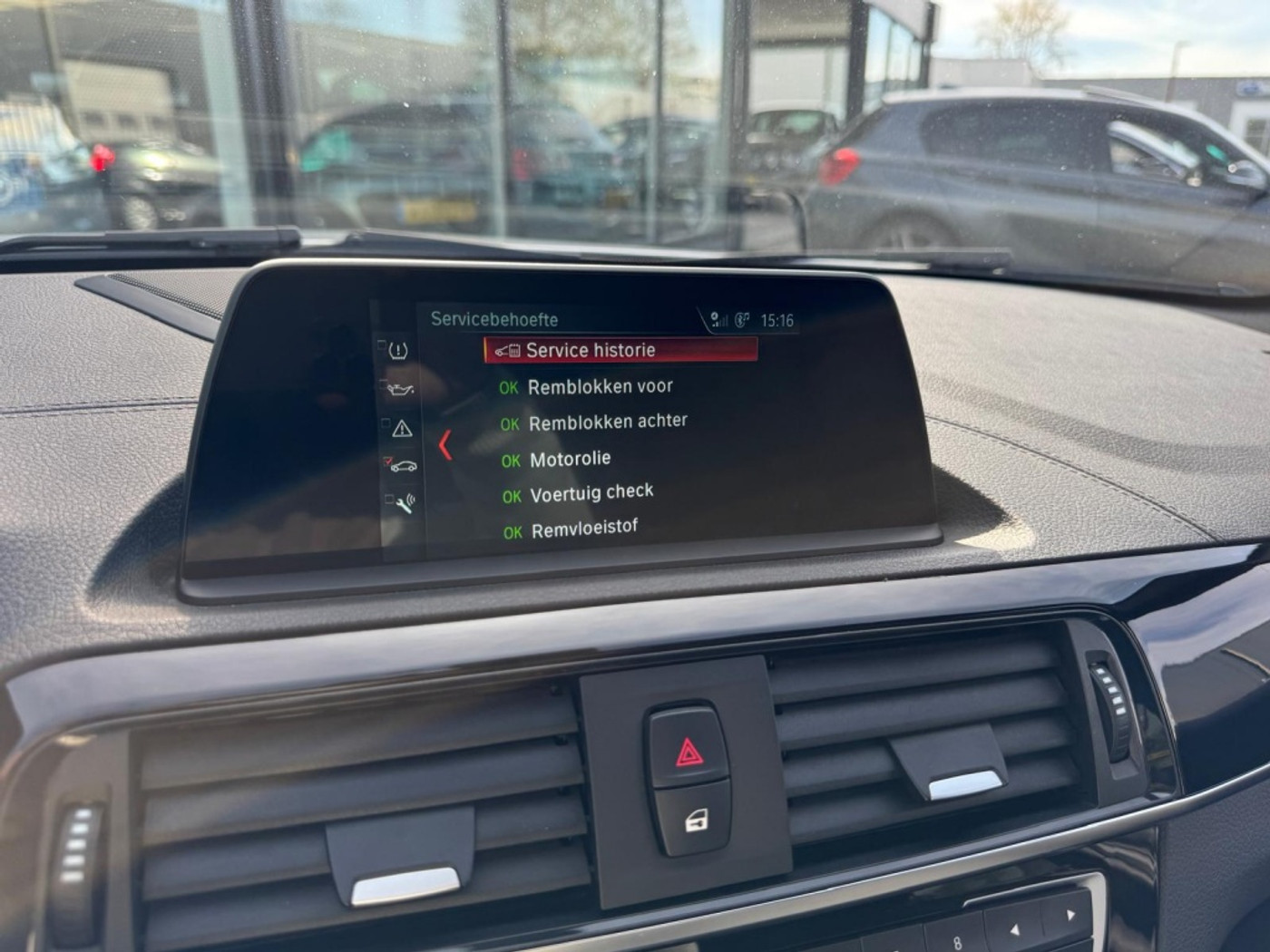 Foto van BMW 118i