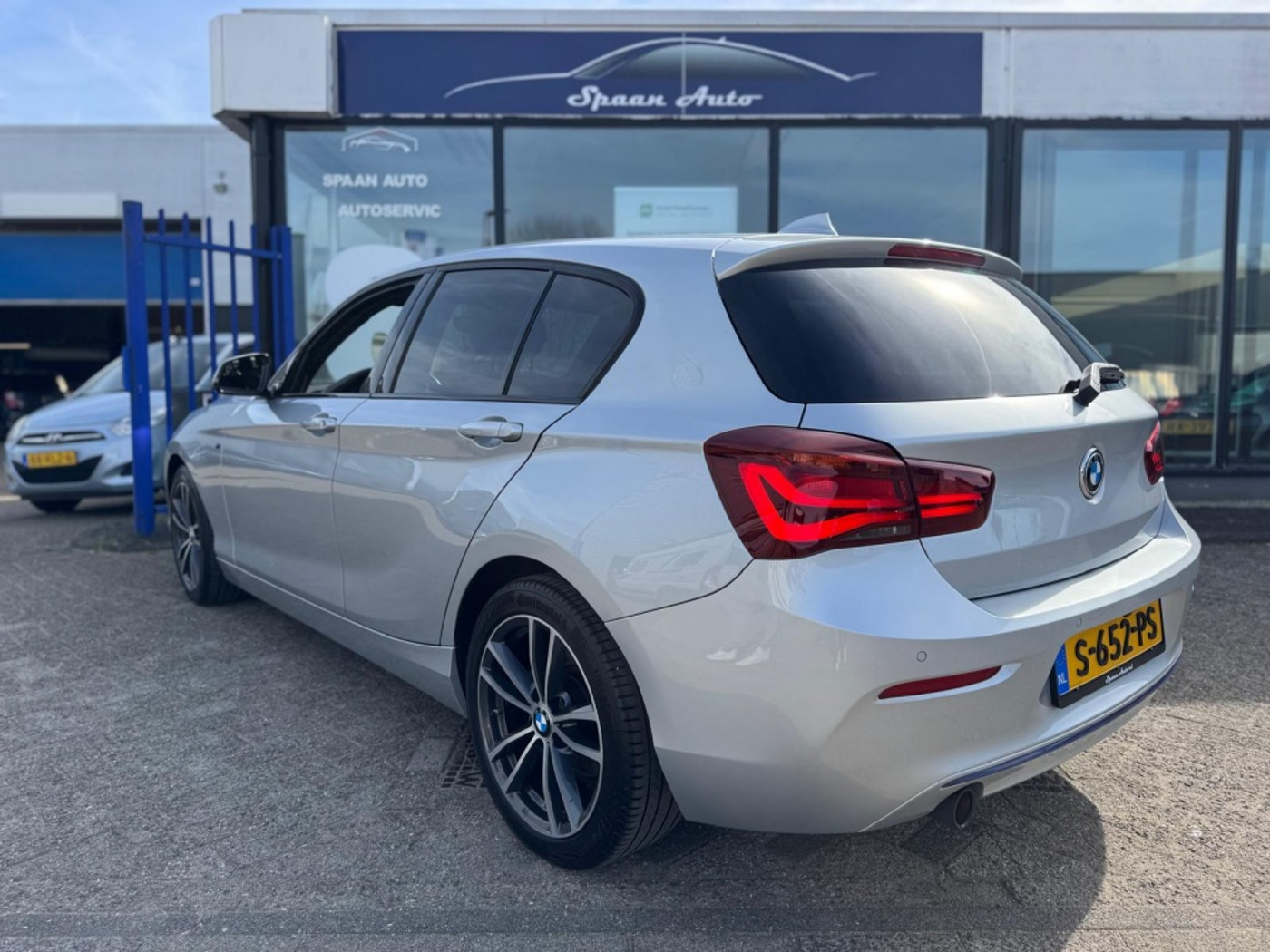 Foto van BMW 118i