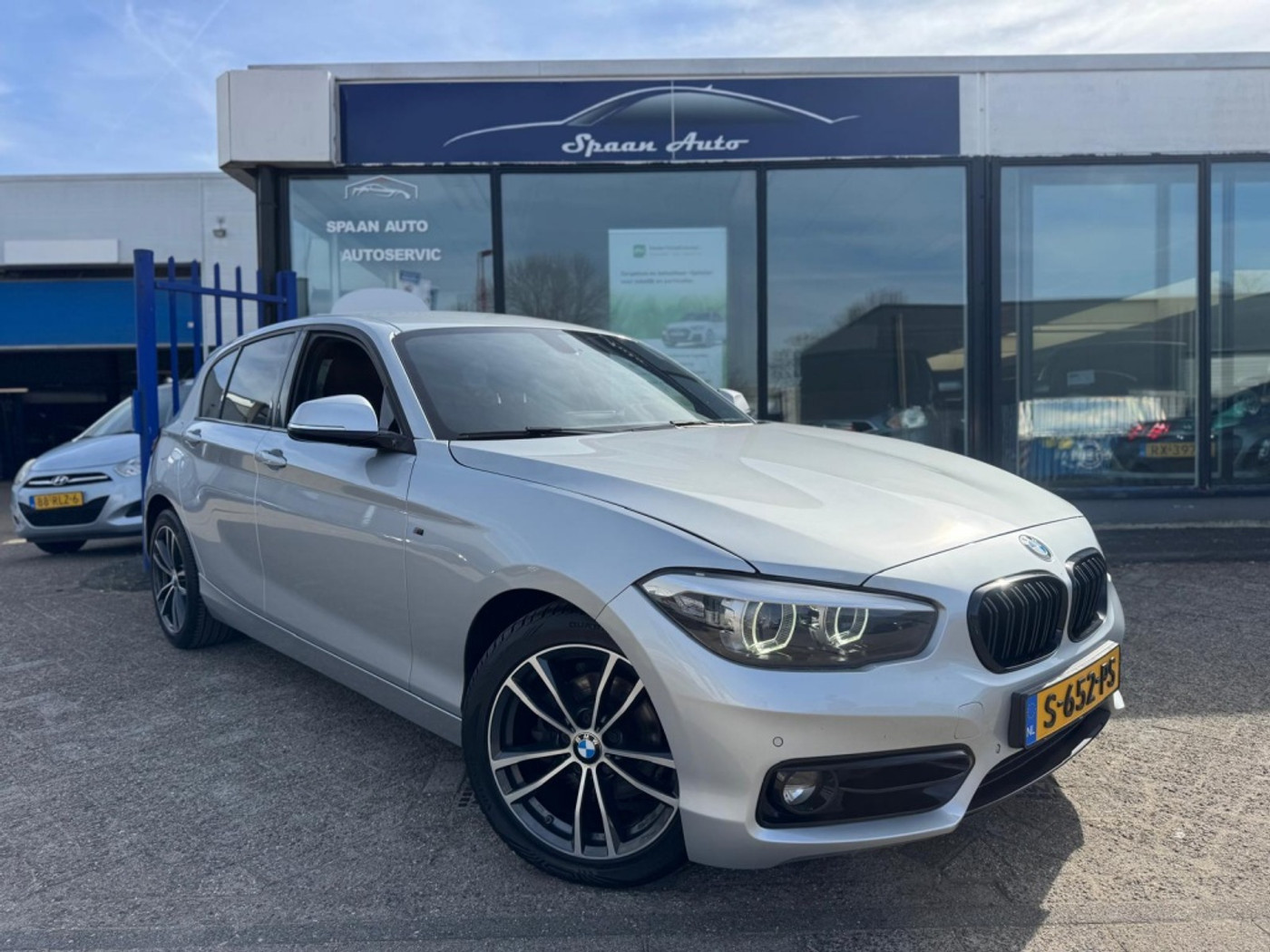Foto van BMW 118i