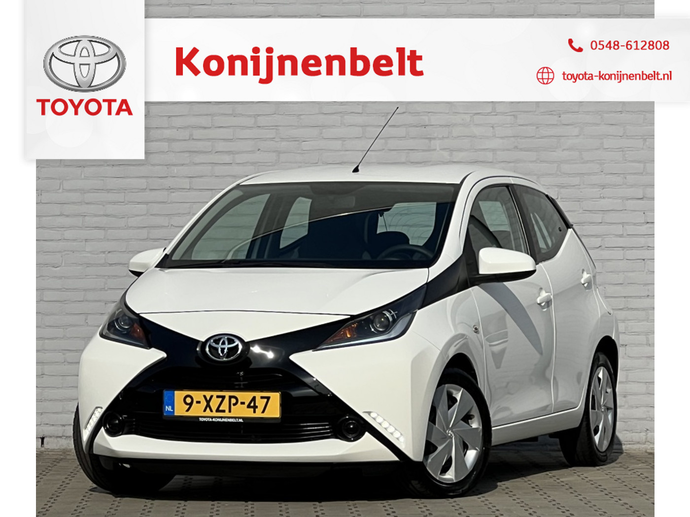 Toyota Toyota Aygo 1.0 VVT-i X-Play Automaat 5-deurs | NL auto | Airco 2014 - voorkant