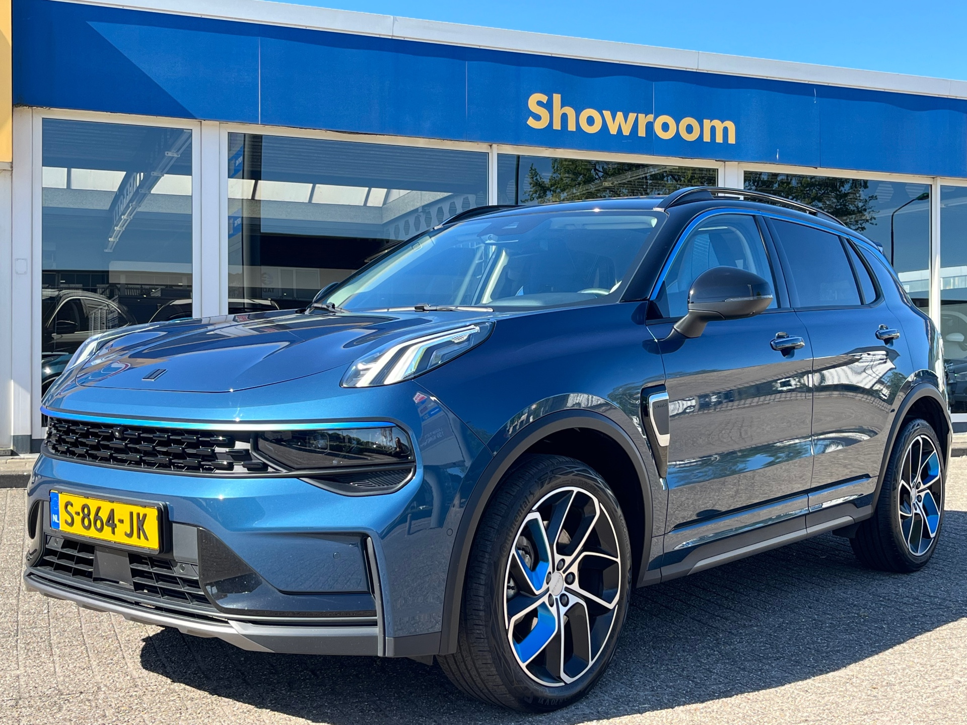 Foto van Lynk&co LYNK & Co 01
