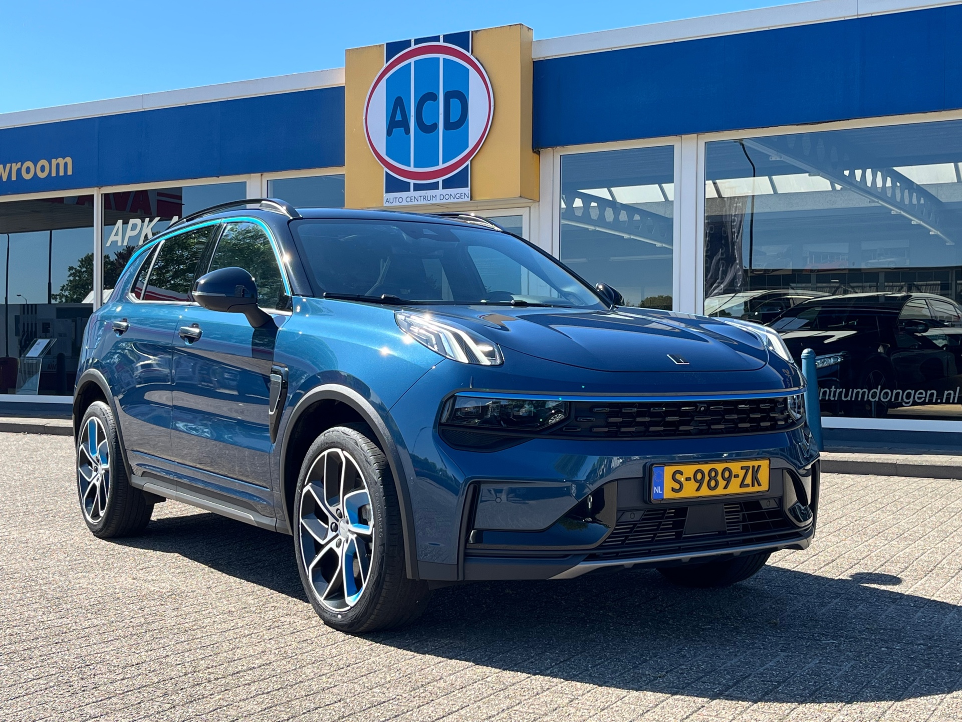 Foto van Lynk&co LYNK & Co 01