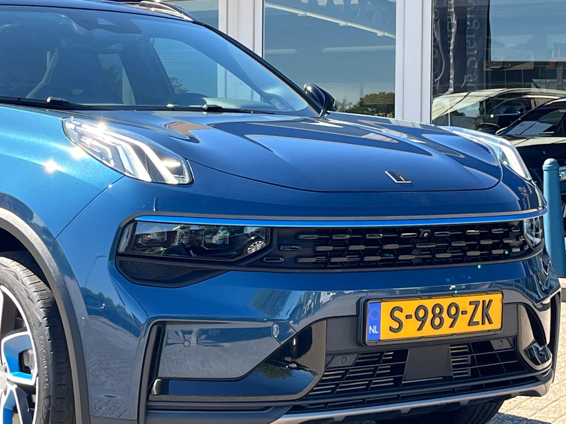 Foto van Lynk&co LYNK & Co 01