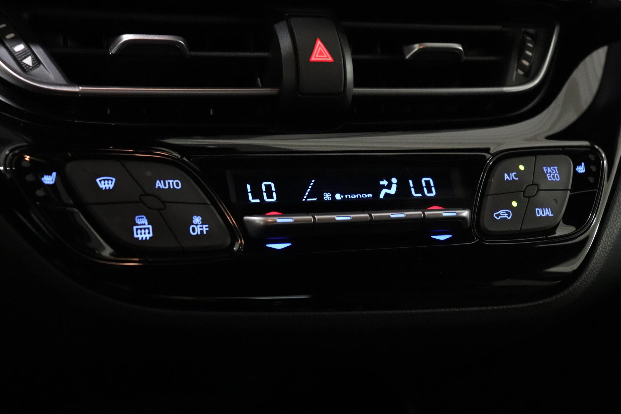 Foto van Toyota Toyota C-hr