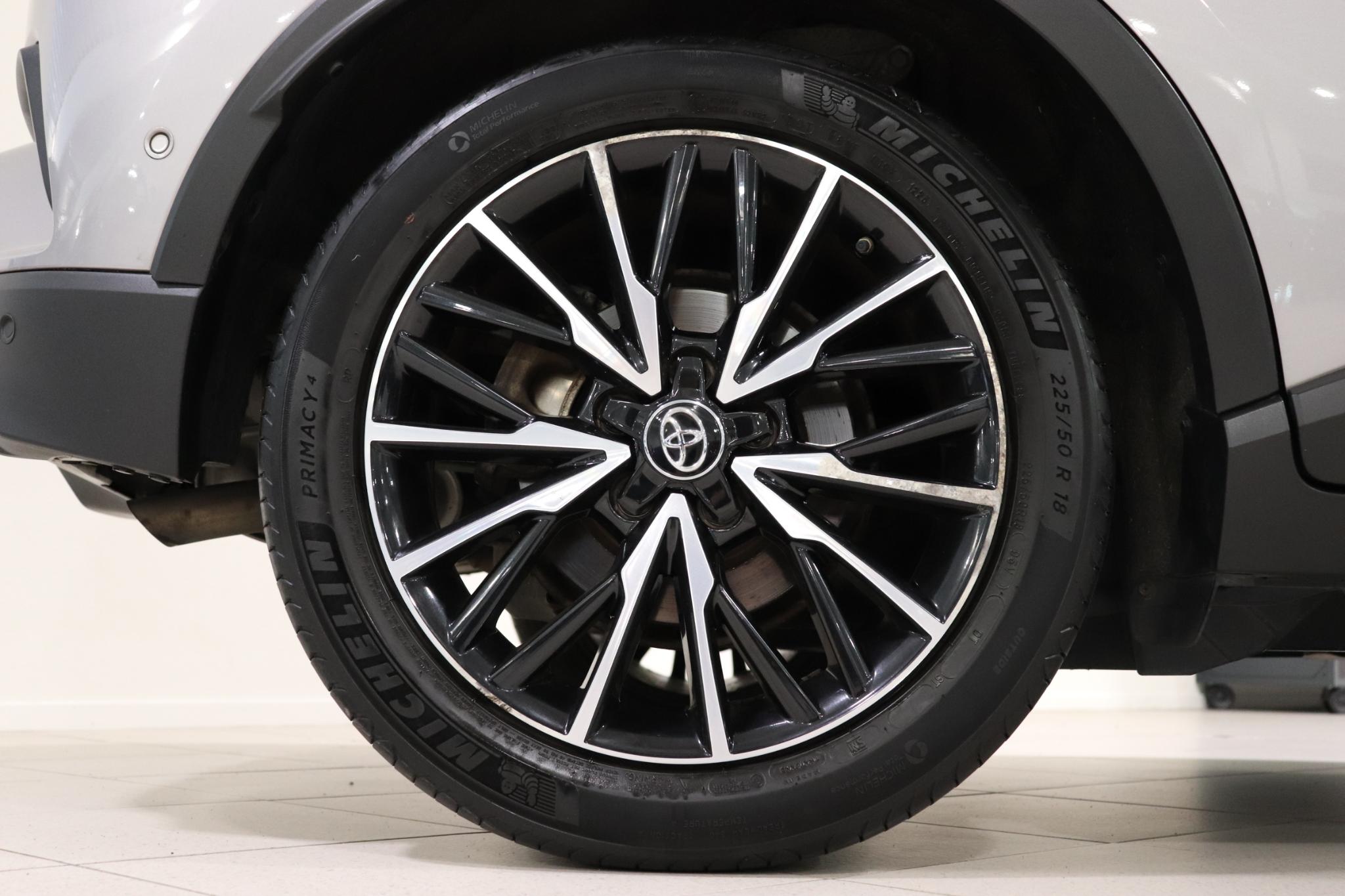Foto van Toyota Toyota C-hr