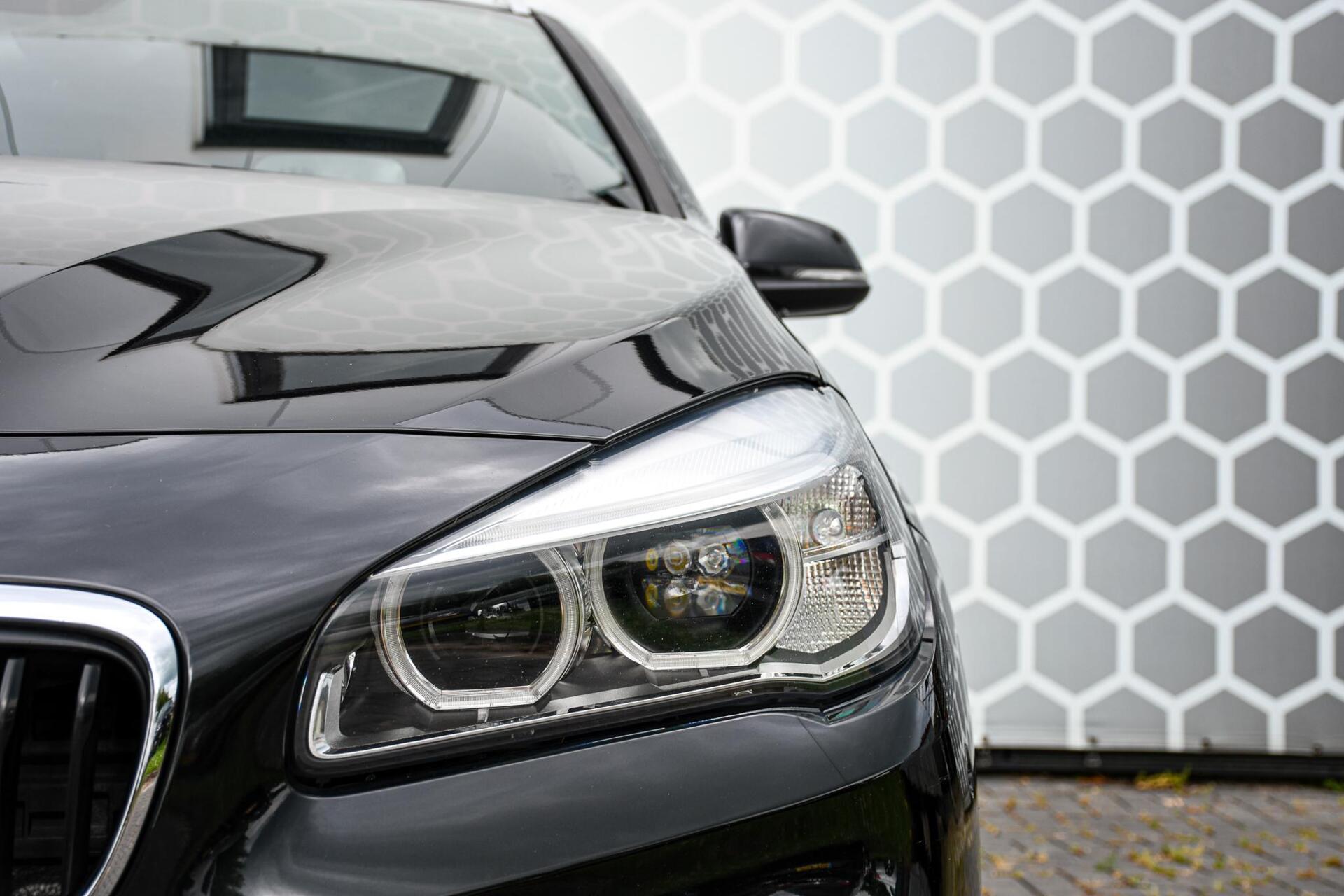 Foto van BMW 218i Active Tourer