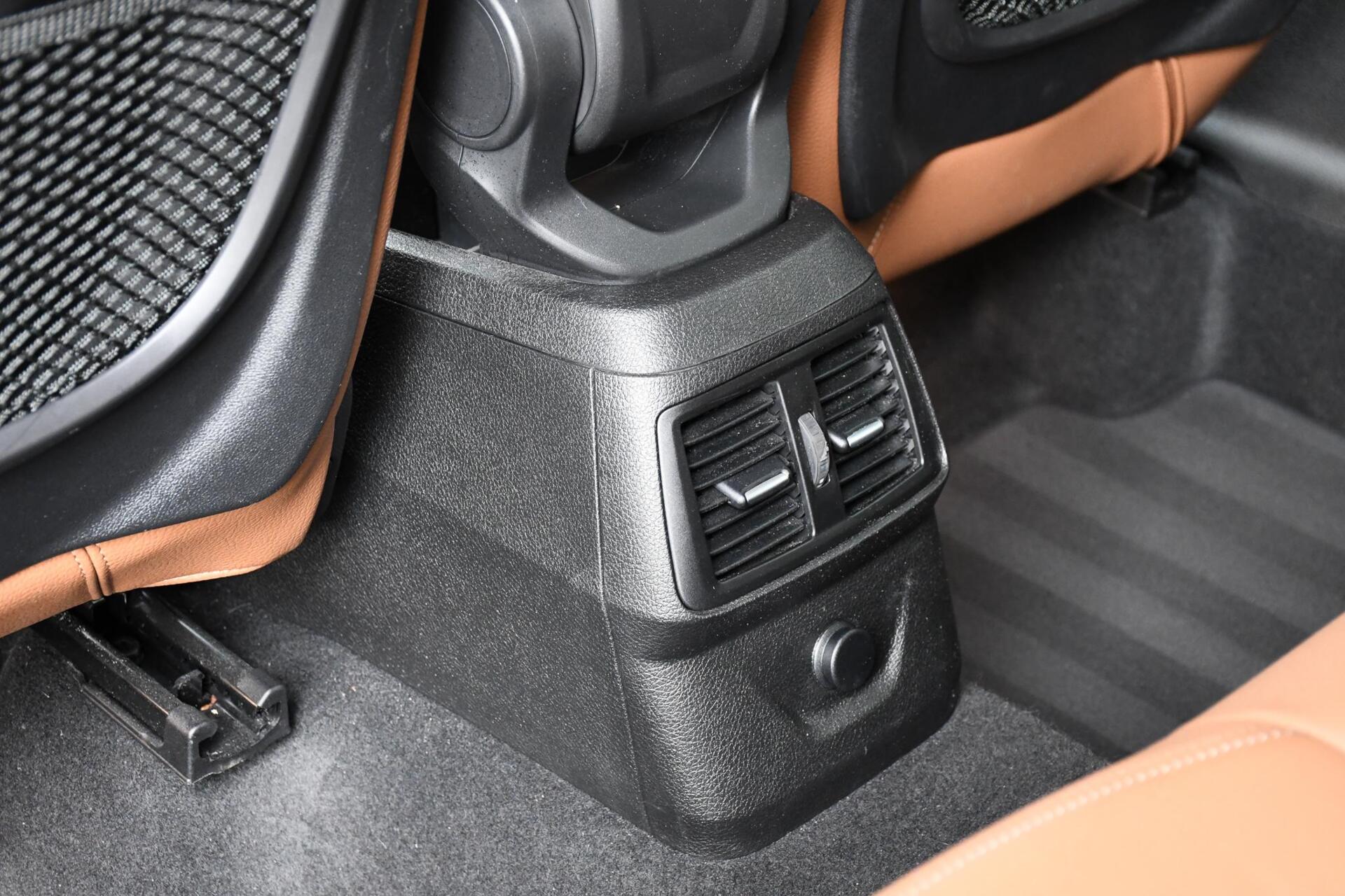 Foto van BMW 218i Active Tourer