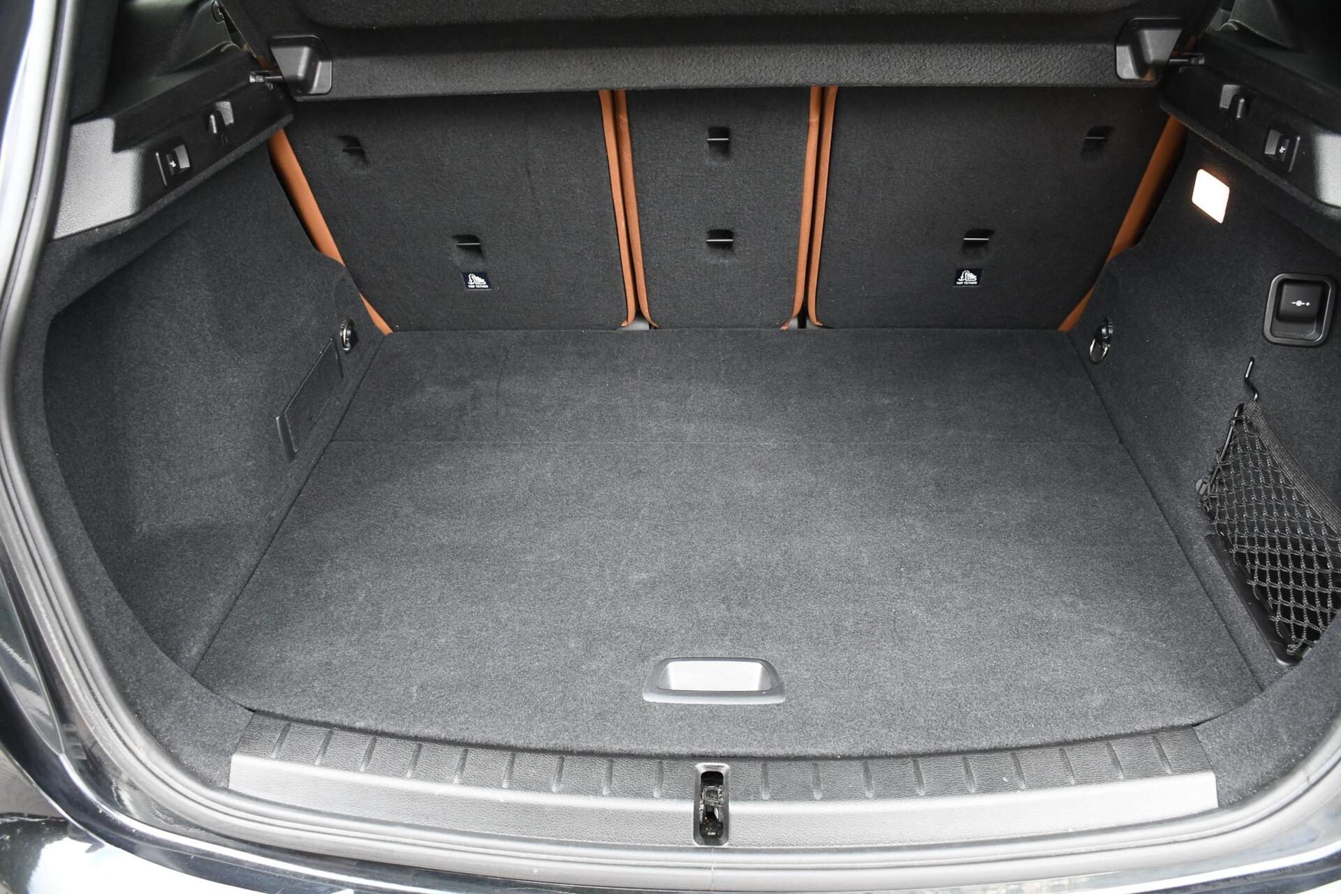 Foto van BMW 218i Active Tourer