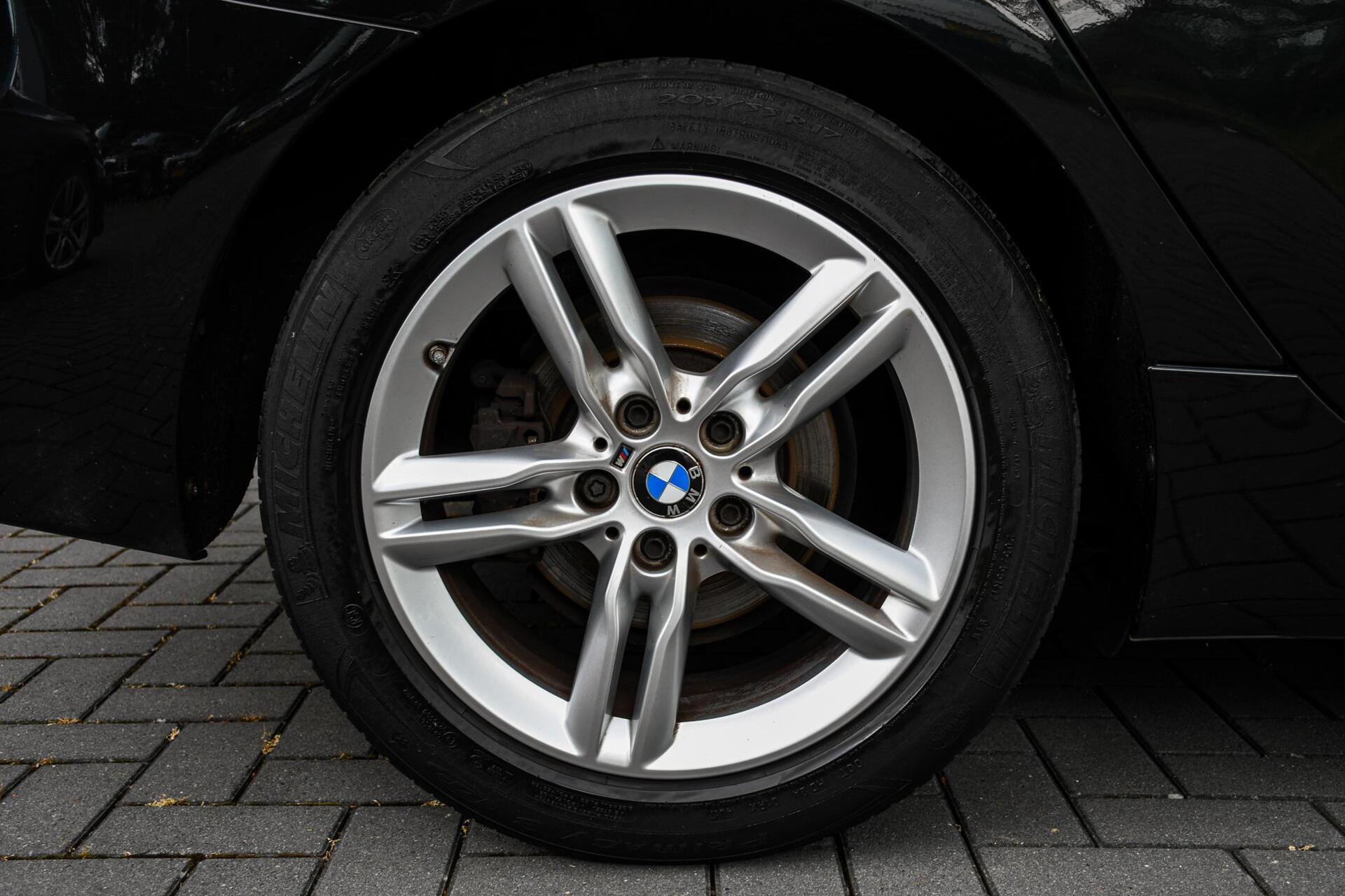 Foto van BMW 218i Active Tourer