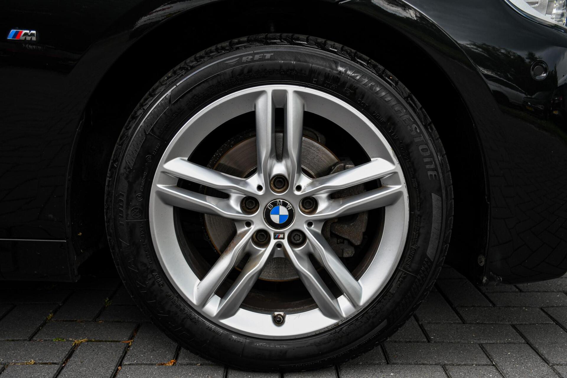 Foto van BMW 218i Active Tourer