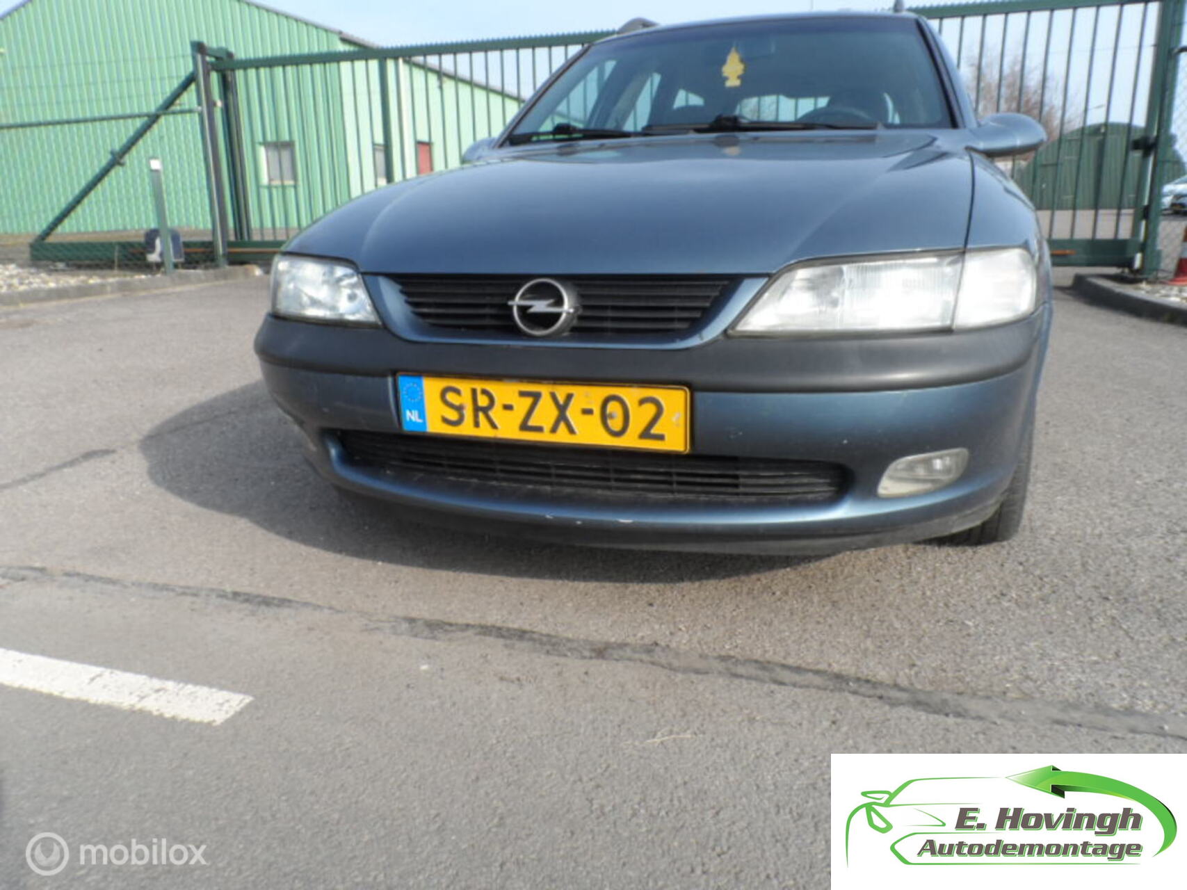 Opel Vectra Wagon B 1.8i-16V GL Plus 1998 - voorkant