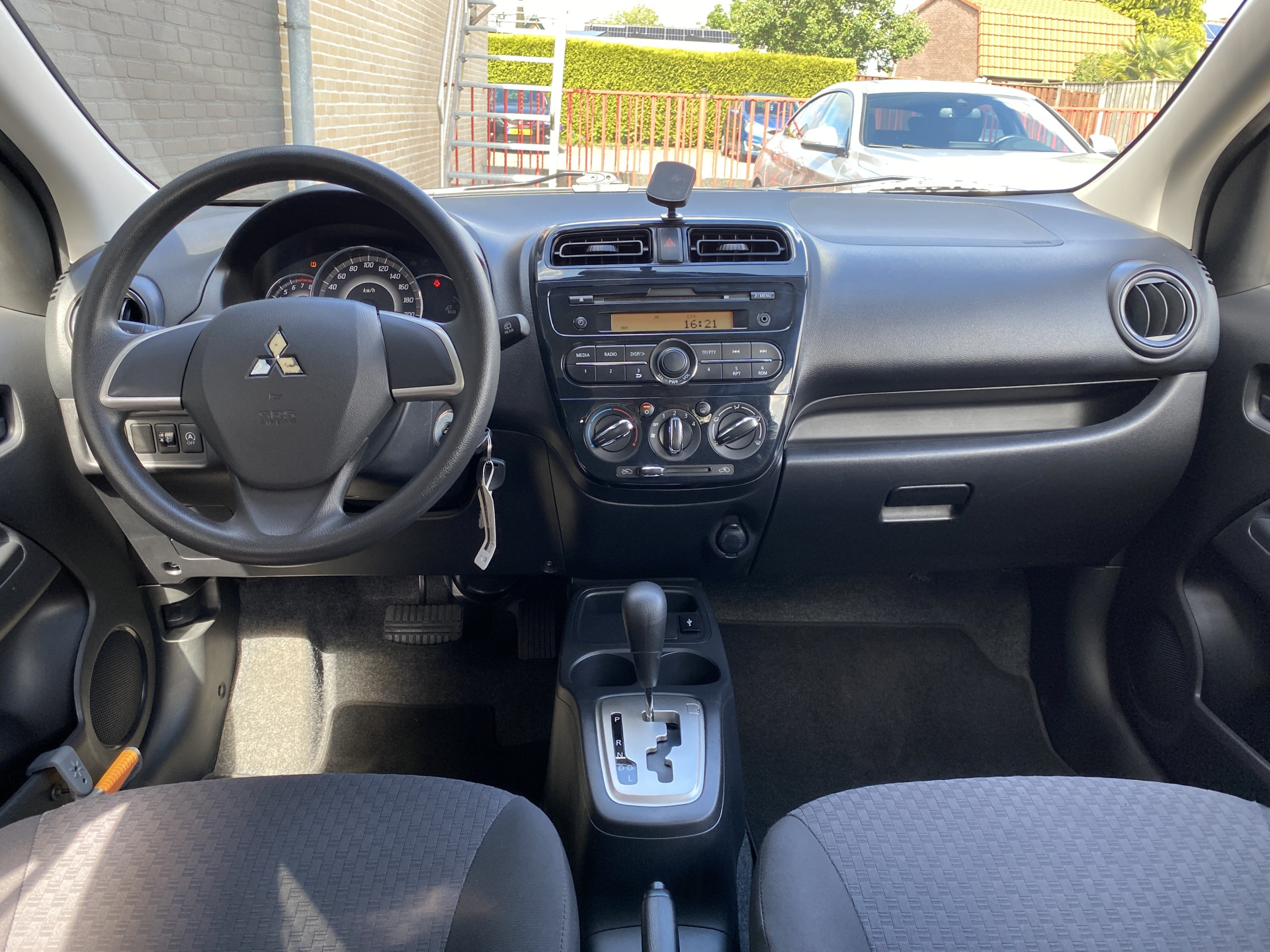 Foto van Mitsubishi Space Star