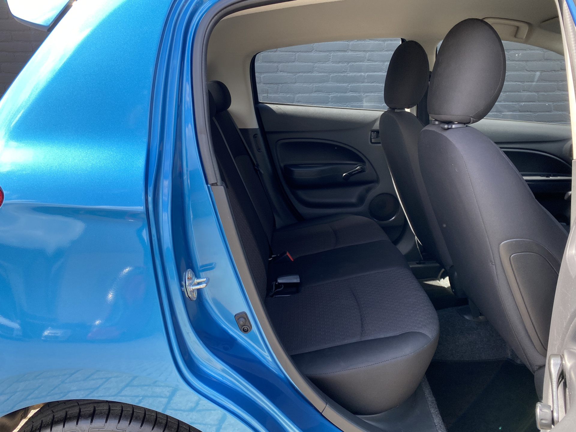 Foto van Mitsubishi Space Star