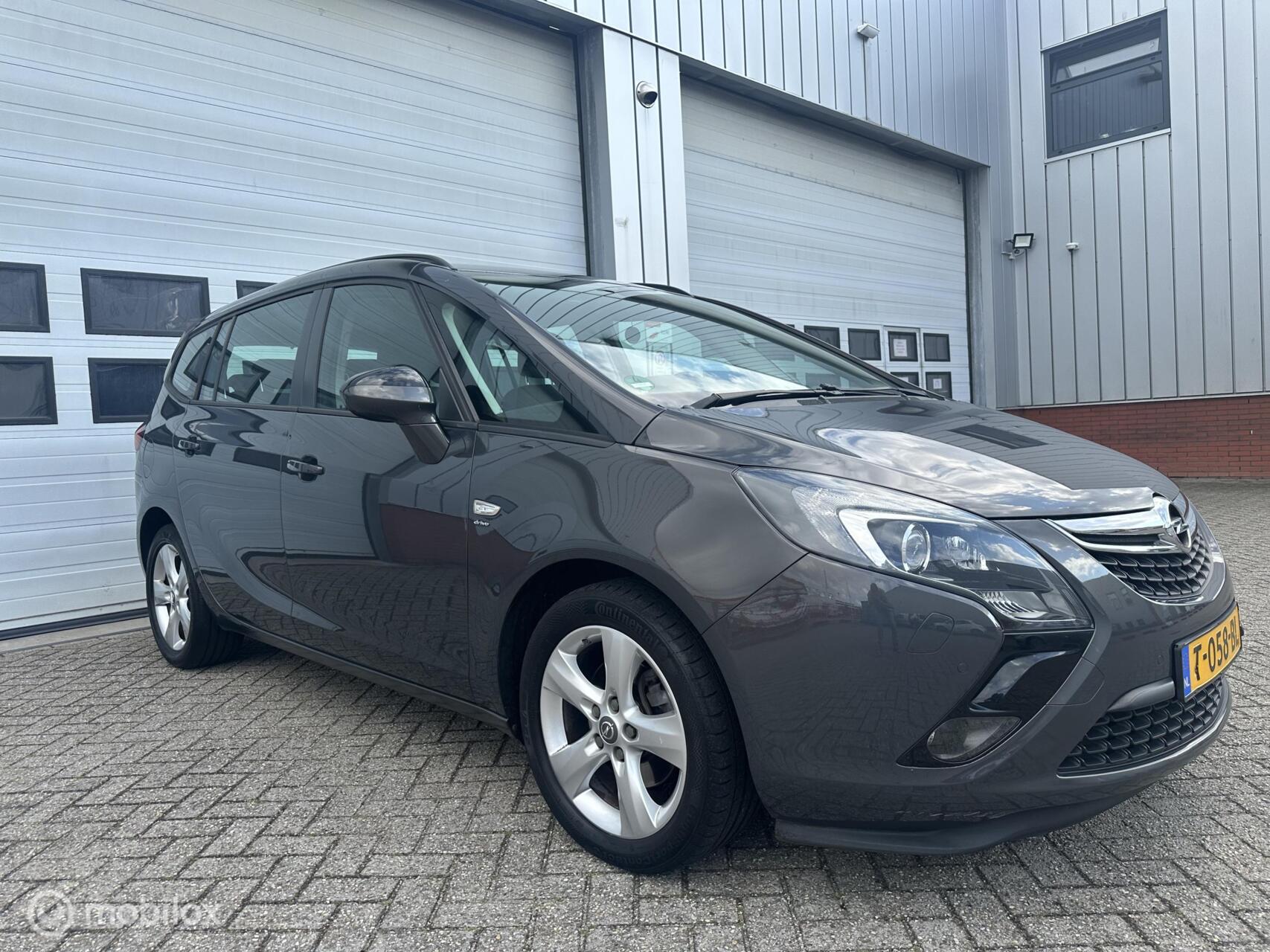 Foto van Opel Zafira Tourer