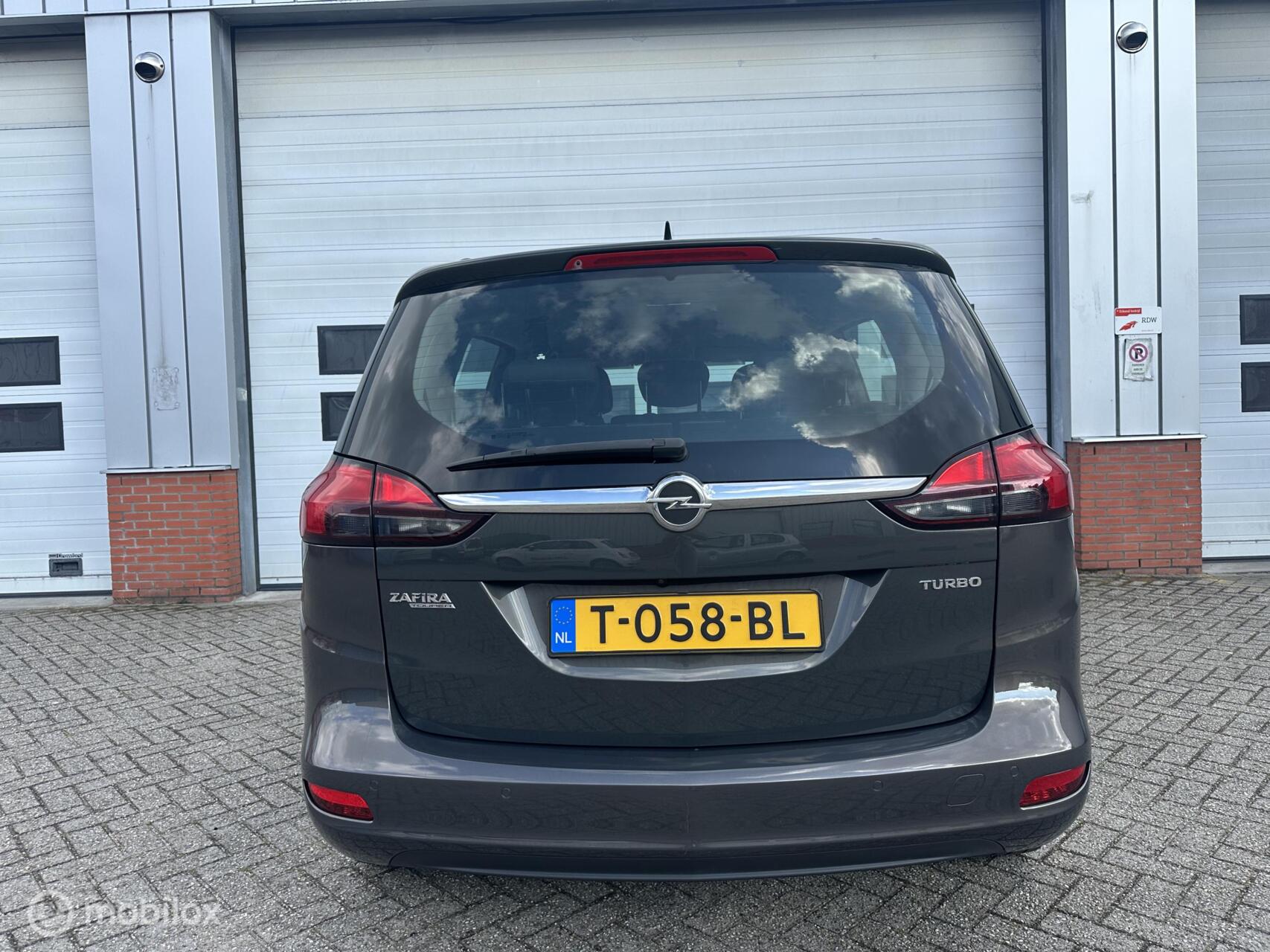 Foto van Opel Zafira Tourer