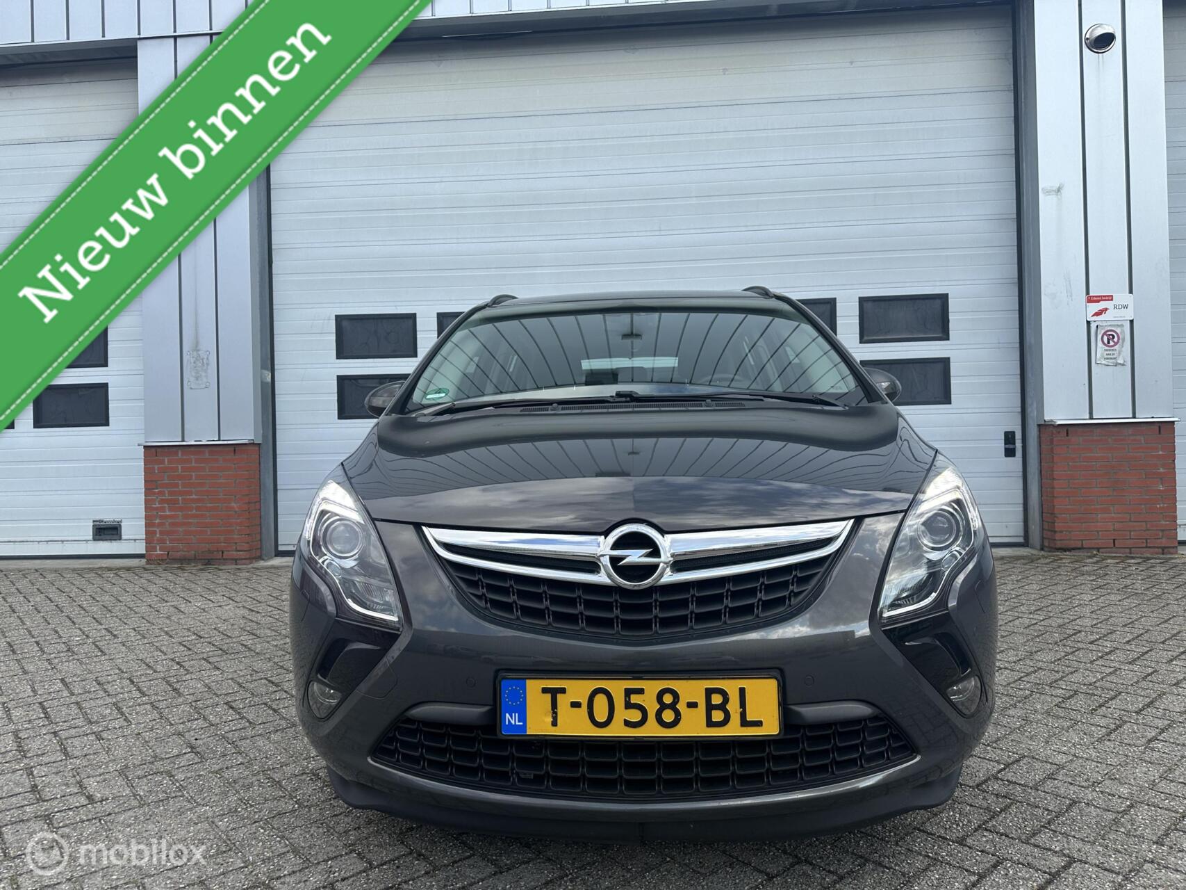 Foto van Opel Zafira Tourer
