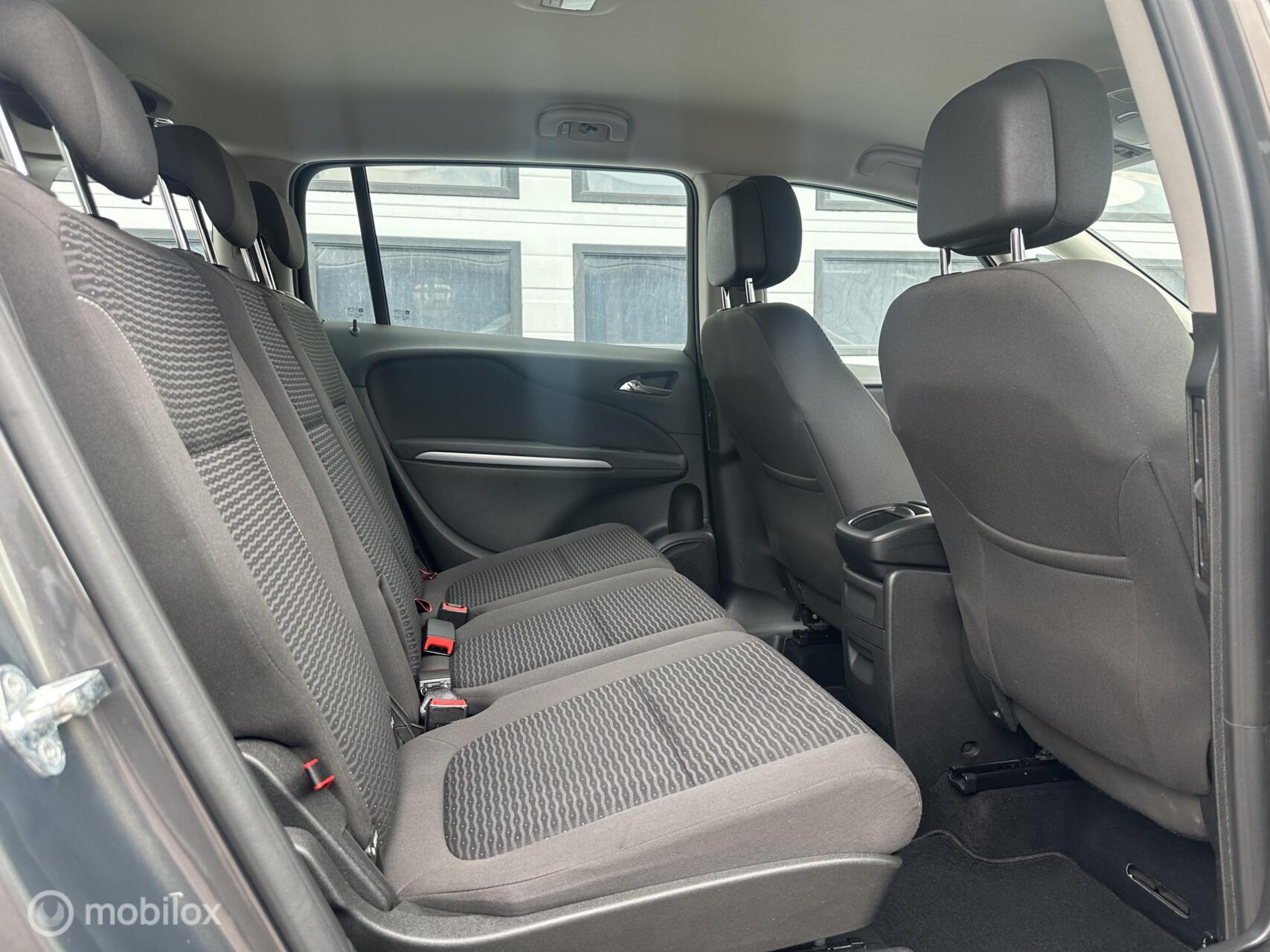 Foto van Opel Zafira Tourer