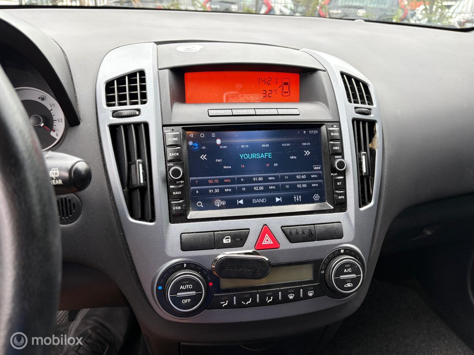 Foto van Kia Cee D