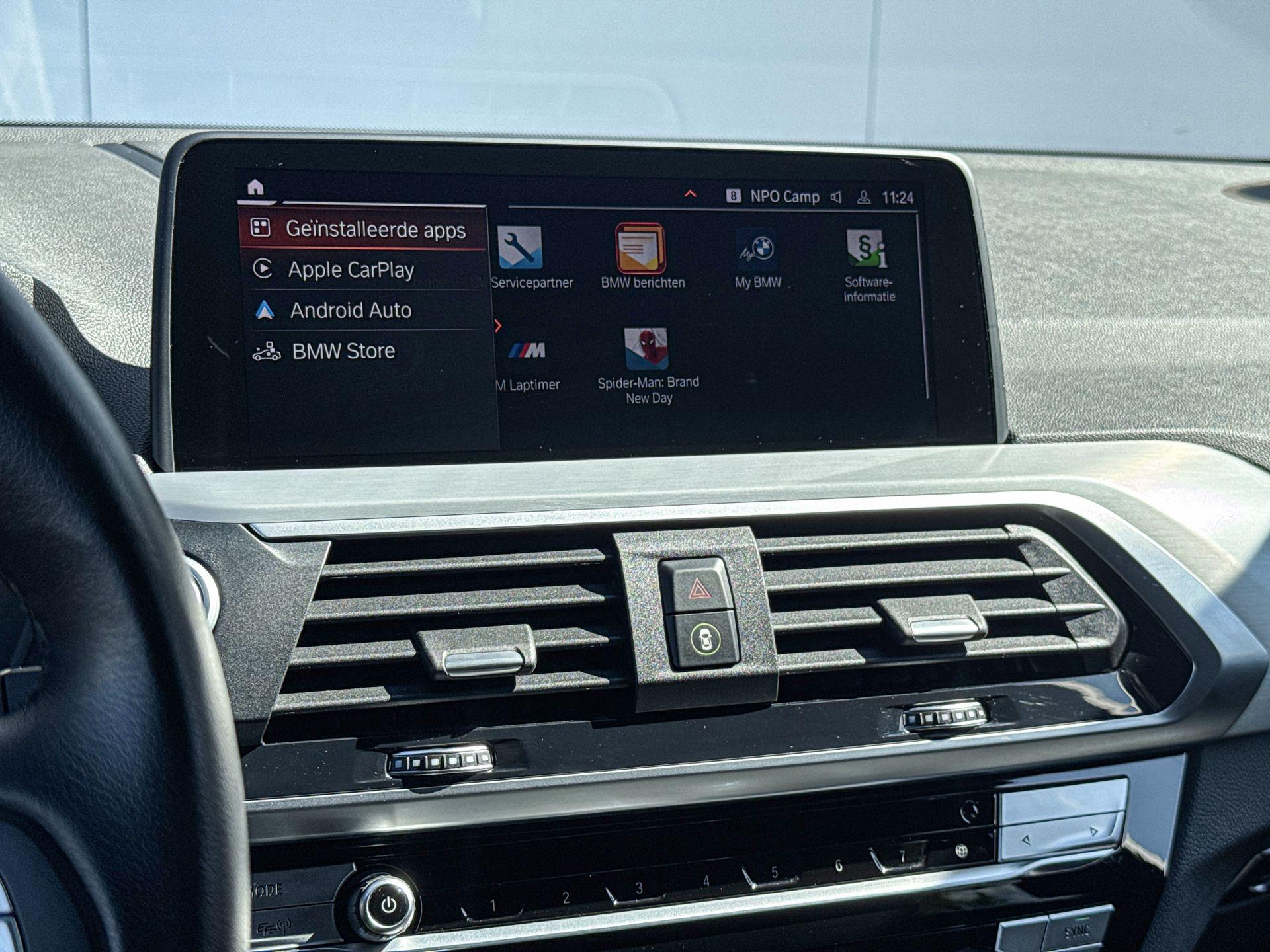 Foto van BMW X3 Xdrive30e