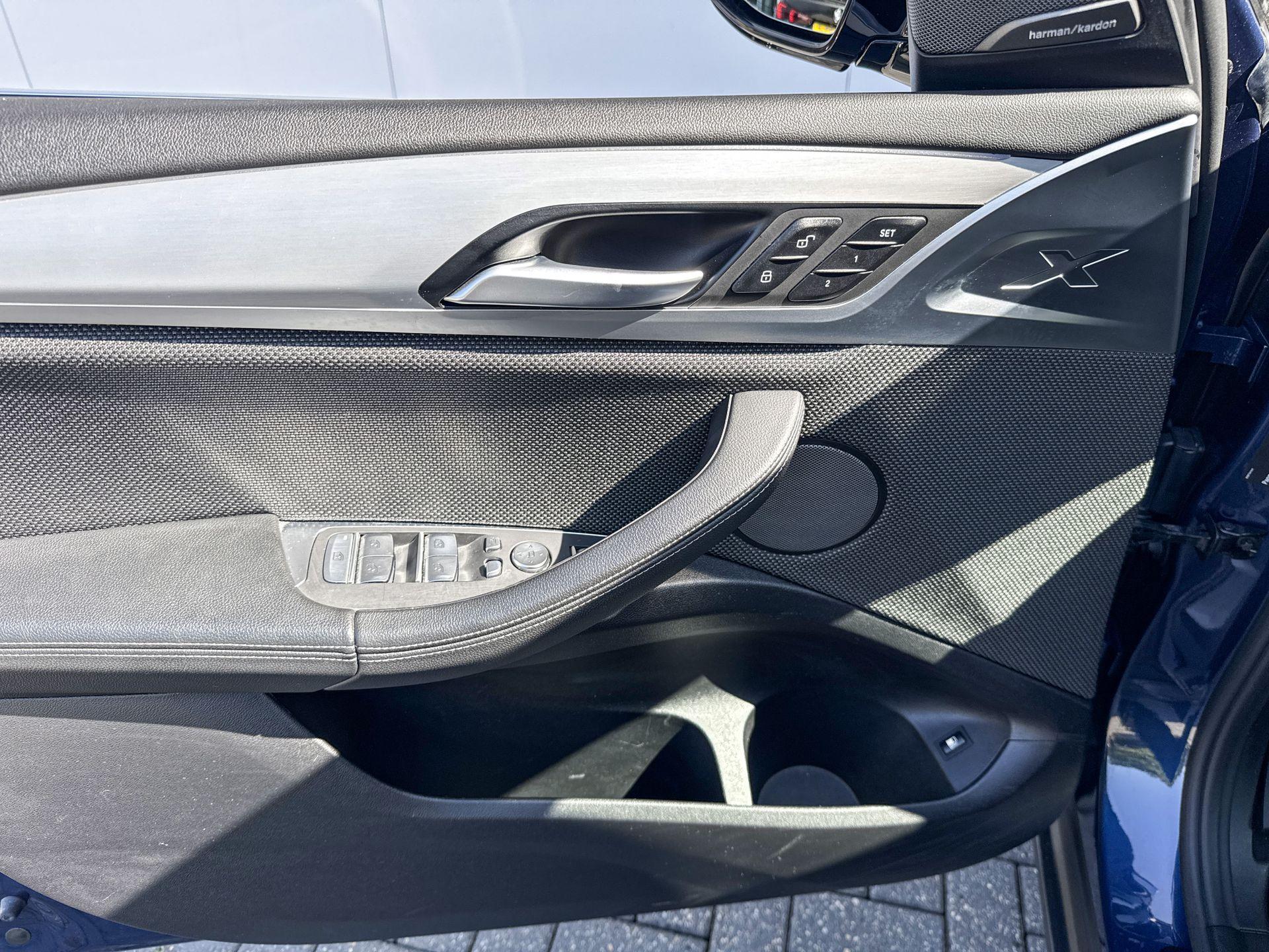 Foto van BMW X3 Xdrive30e