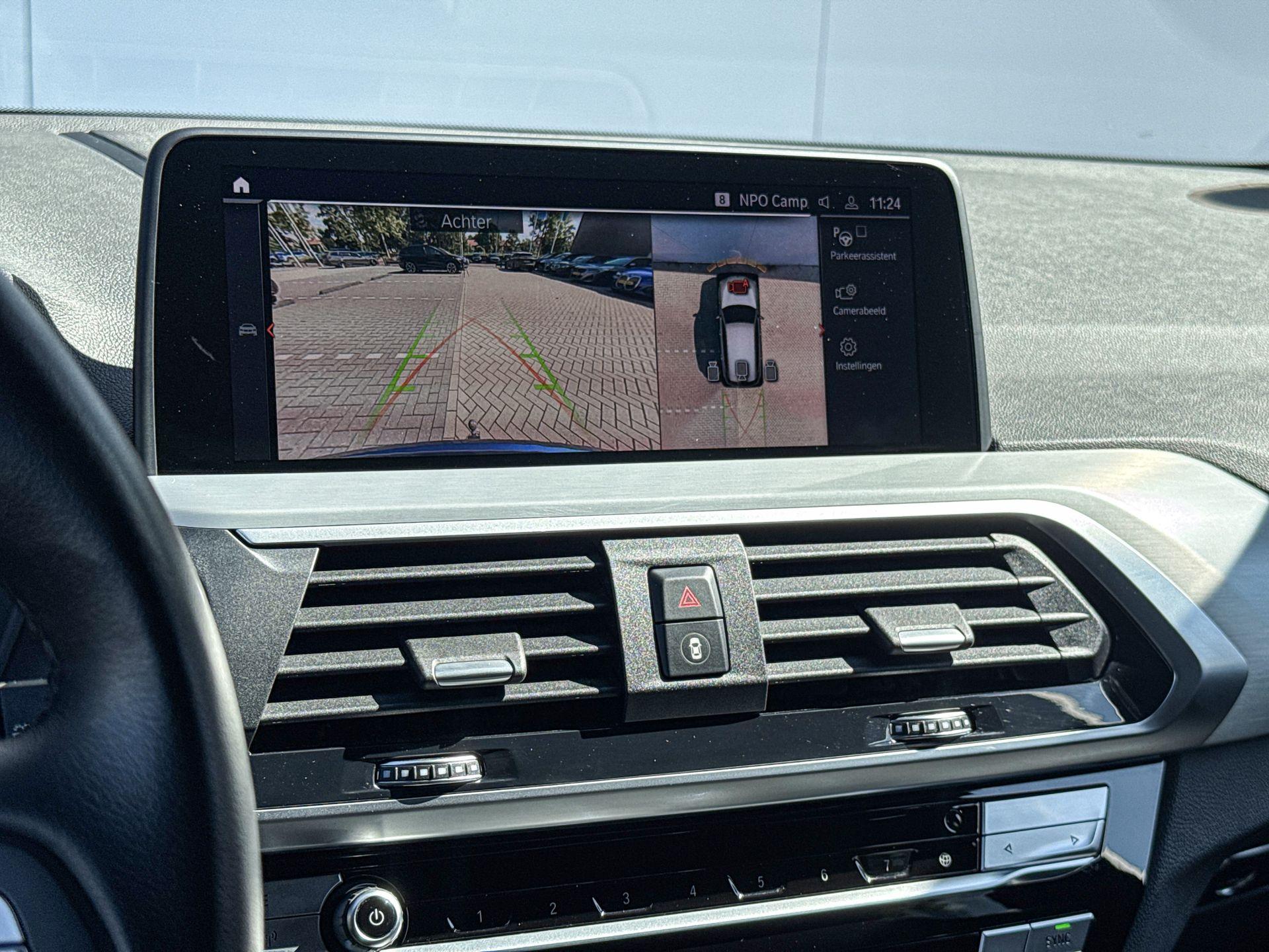Foto van BMW X3 Xdrive30e