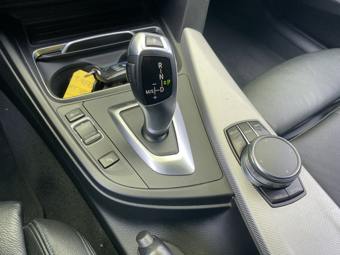 Foto van BMW 318i