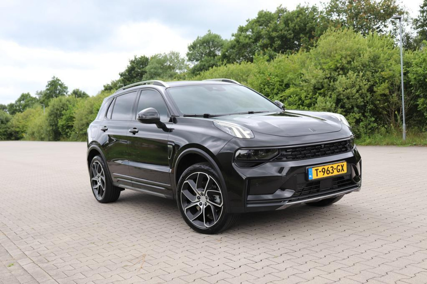 Foto van Lynk&co LYNK & Co 01