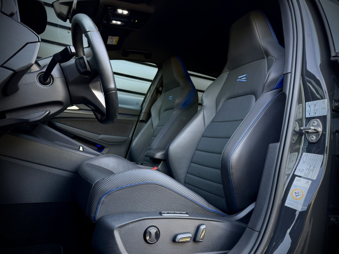 Foto van Volkswagen Golf GTE