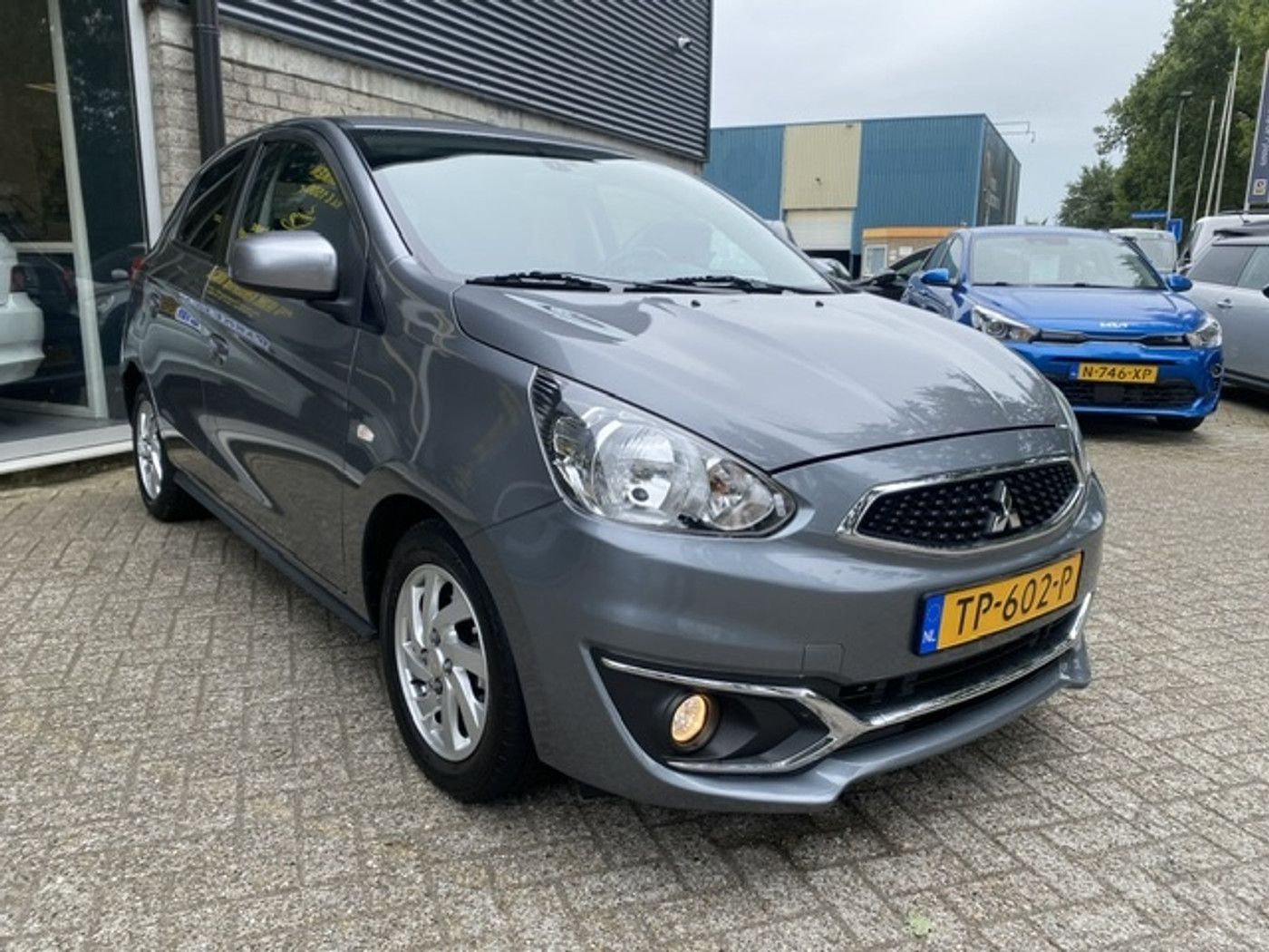 Foto van Mitsubishi Space Star