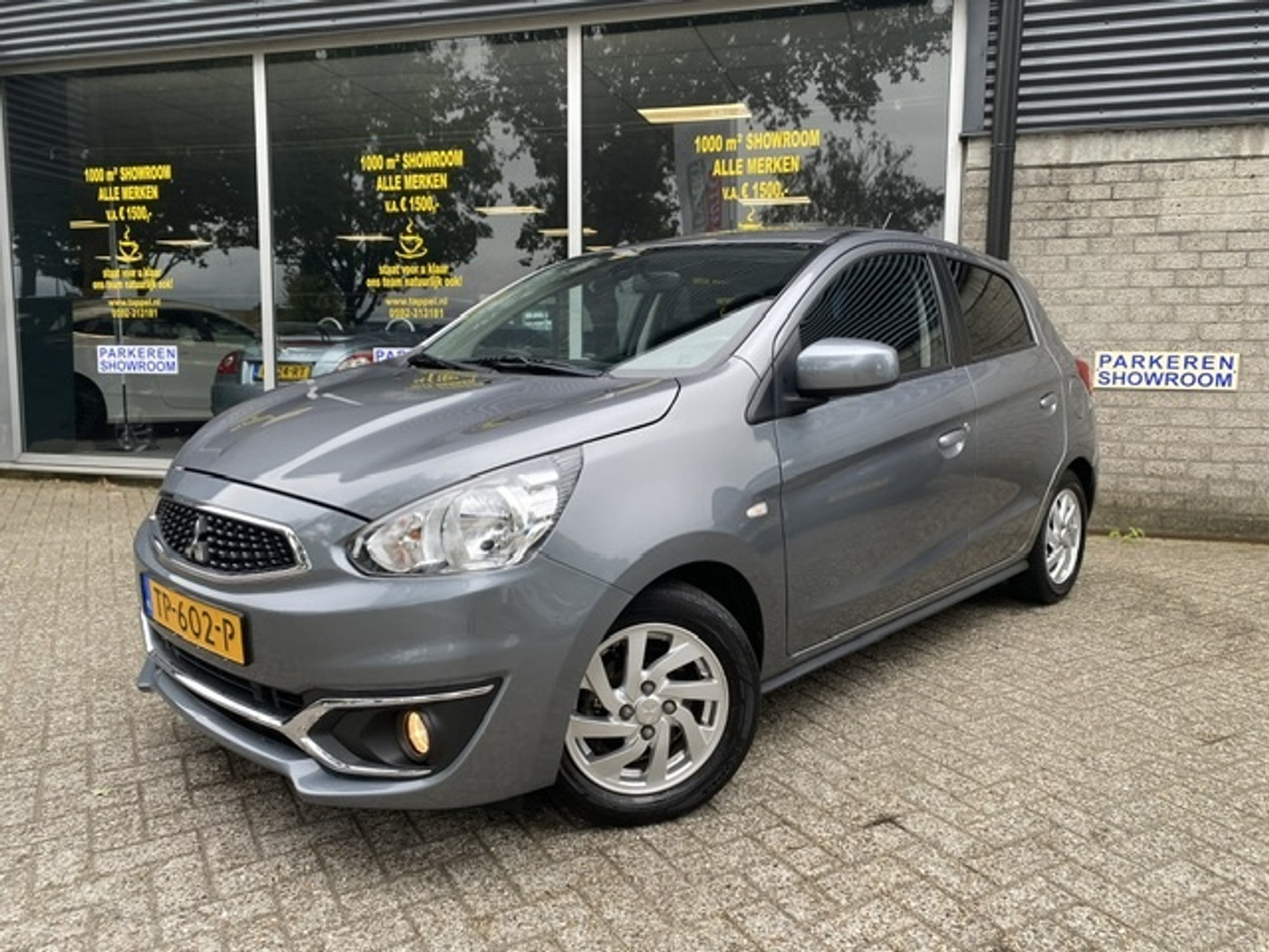 Mitsubishi Space Star 1.0 Intense 2018 - voorkant