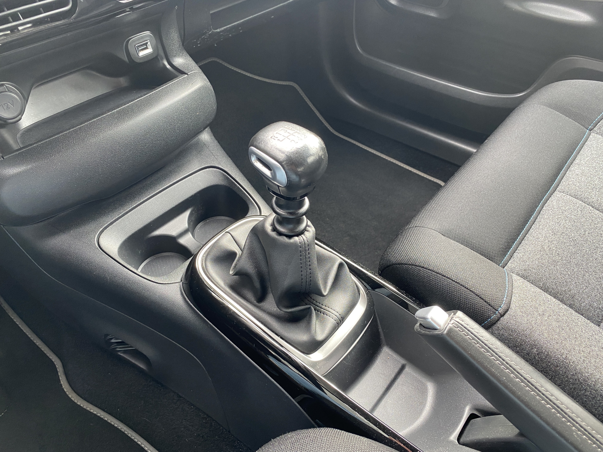 Foto van Citroen C4 Cactus
