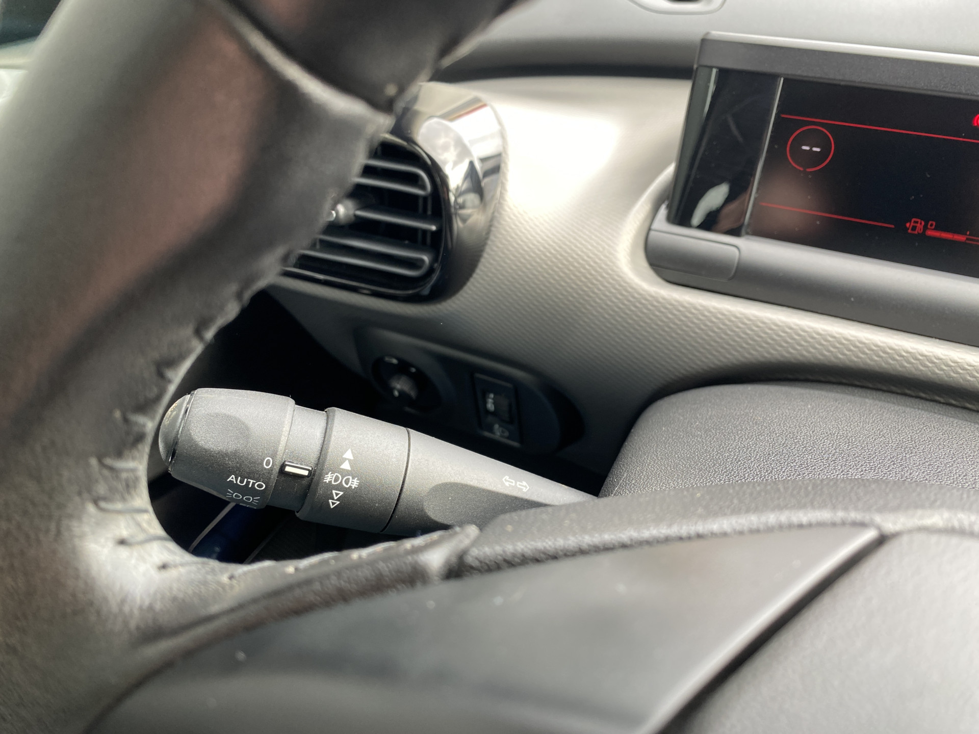 Foto van Citroen C4 Cactus