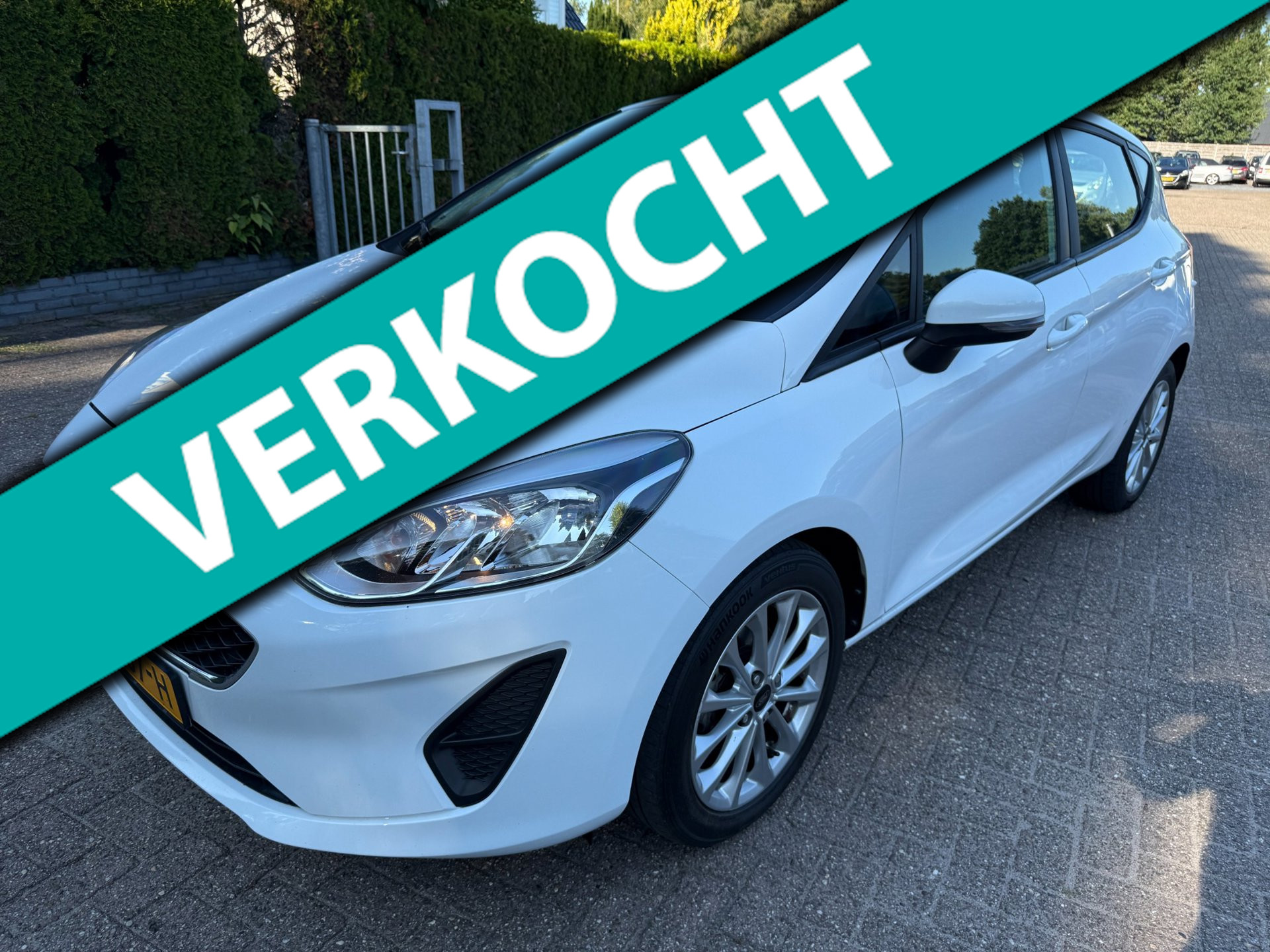 Ford Fiesta 1.1 5-DRS Trend AC CRUISE LMV PDC NAVI ANDROID APPLE CARPLAY DEALEROH NAP 2018 - voorkant