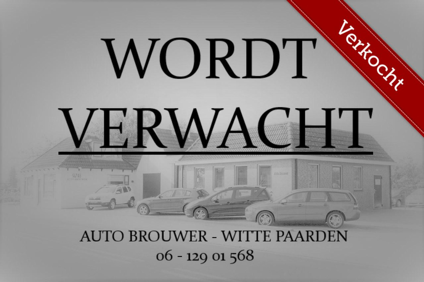 Volkswagen Passat 1.4 TSI Aut Highline BLM | 122pk 2011 - voorkant